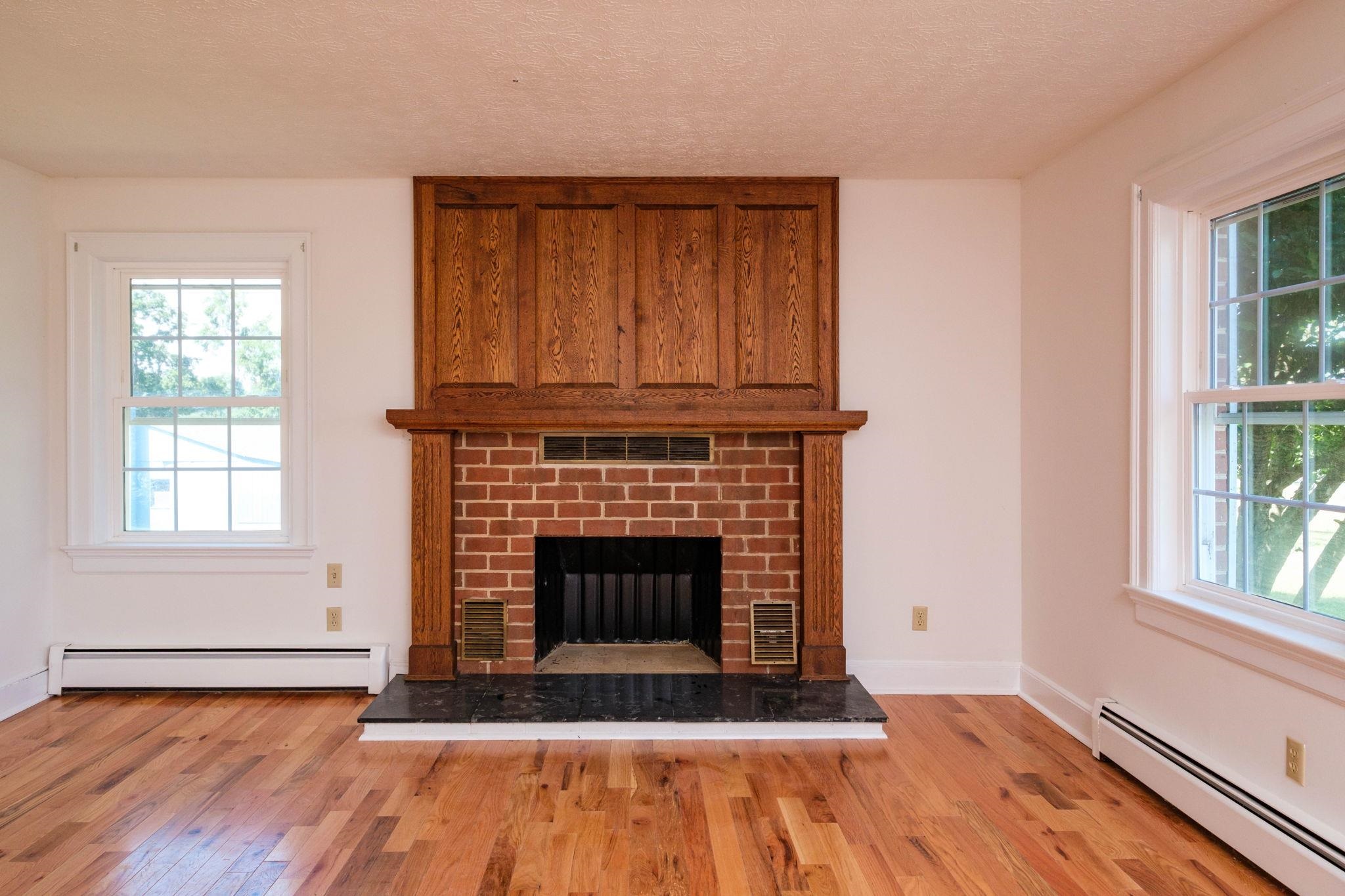 1370 MIDDLEBROOK RD, STAUNTON, Virginia 24401, 5 Bedrooms Bedrooms, ,4 BathroomsBathrooms,Residential,1370 MIDDLEBROOK RD,679487 MLS # 679487 1370 MIDDLEBROOK RD, STAUNTON, Virginia 24401, 5 Bedrooms Bedrooms, ,4 BathroomsBathrooms,Residential,1370 MIDDLEBROOK RD,679487 MLS # 679487