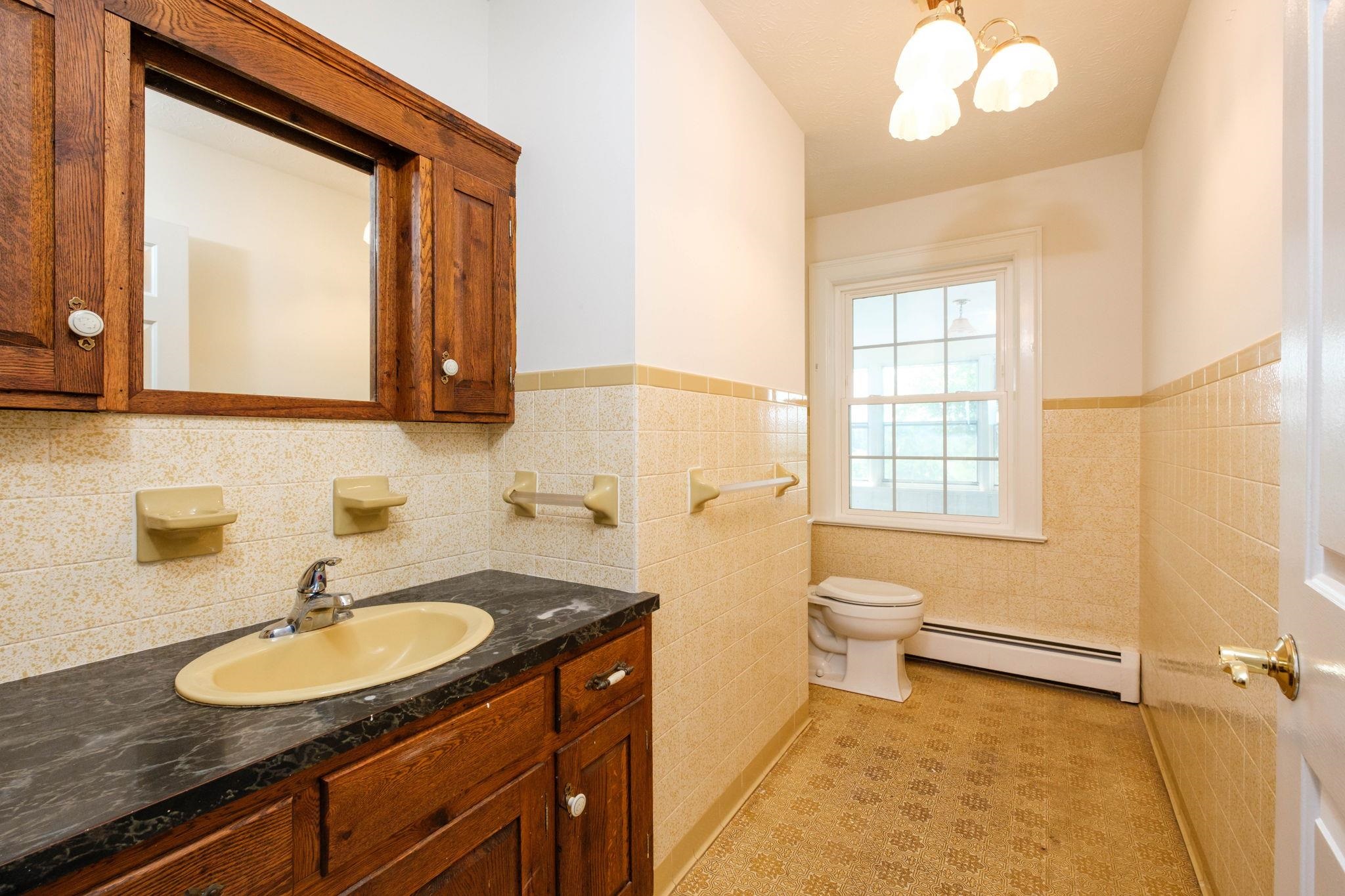 1370 MIDDLEBROOK RD, STAUNTON, Virginia 24401, 5 Bedrooms Bedrooms, ,4 BathroomsBathrooms,Residential,1370 MIDDLEBROOK RD,679487 MLS # 679487 1370 MIDDLEBROOK RD, STAUNTON, Virginia 24401, 5 Bedrooms Bedrooms, ,4 BathroomsBathrooms,Residential,1370 MIDDLEBROOK RD,679487 MLS # 679487
