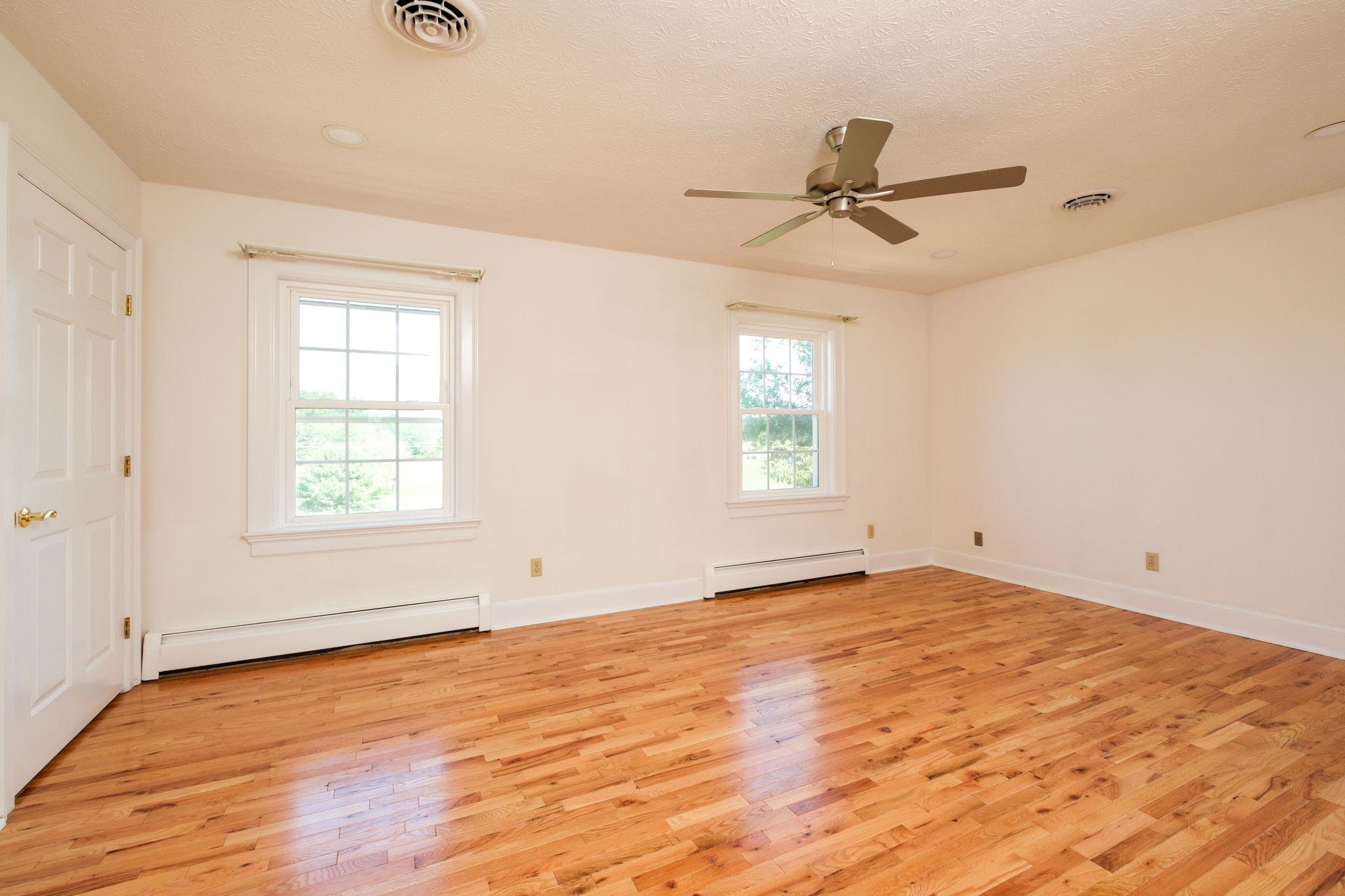 1370 MIDDLEBROOK RD, STAUNTON, Virginia 24401, 5 Bedrooms Bedrooms, ,4 BathroomsBathrooms,Residential,1370 MIDDLEBROOK RD,679487 MLS # 679487 1370 MIDDLEBROOK RD, STAUNTON, Virginia 24401, 5 Bedrooms Bedrooms, ,4 BathroomsBathrooms,Residential,1370 MIDDLEBROOK RD,679487 MLS # 679487