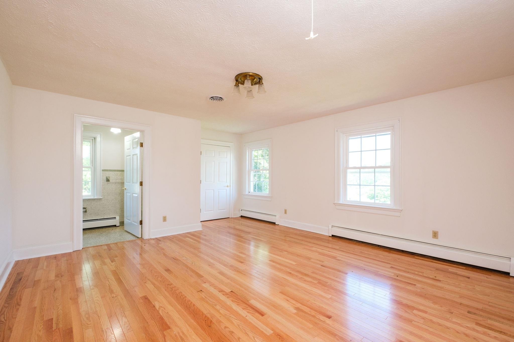 1370 MIDDLEBROOK RD, STAUNTON, Virginia 24401, 5 Bedrooms Bedrooms, ,4 BathroomsBathrooms,Residential,1370 MIDDLEBROOK RD,679487 MLS # 679487 1370 MIDDLEBROOK RD, STAUNTON, Virginia 24401, 5 Bedrooms Bedrooms, ,4 BathroomsBathrooms,Residential,1370 MIDDLEBROOK RD,679487 MLS # 679487