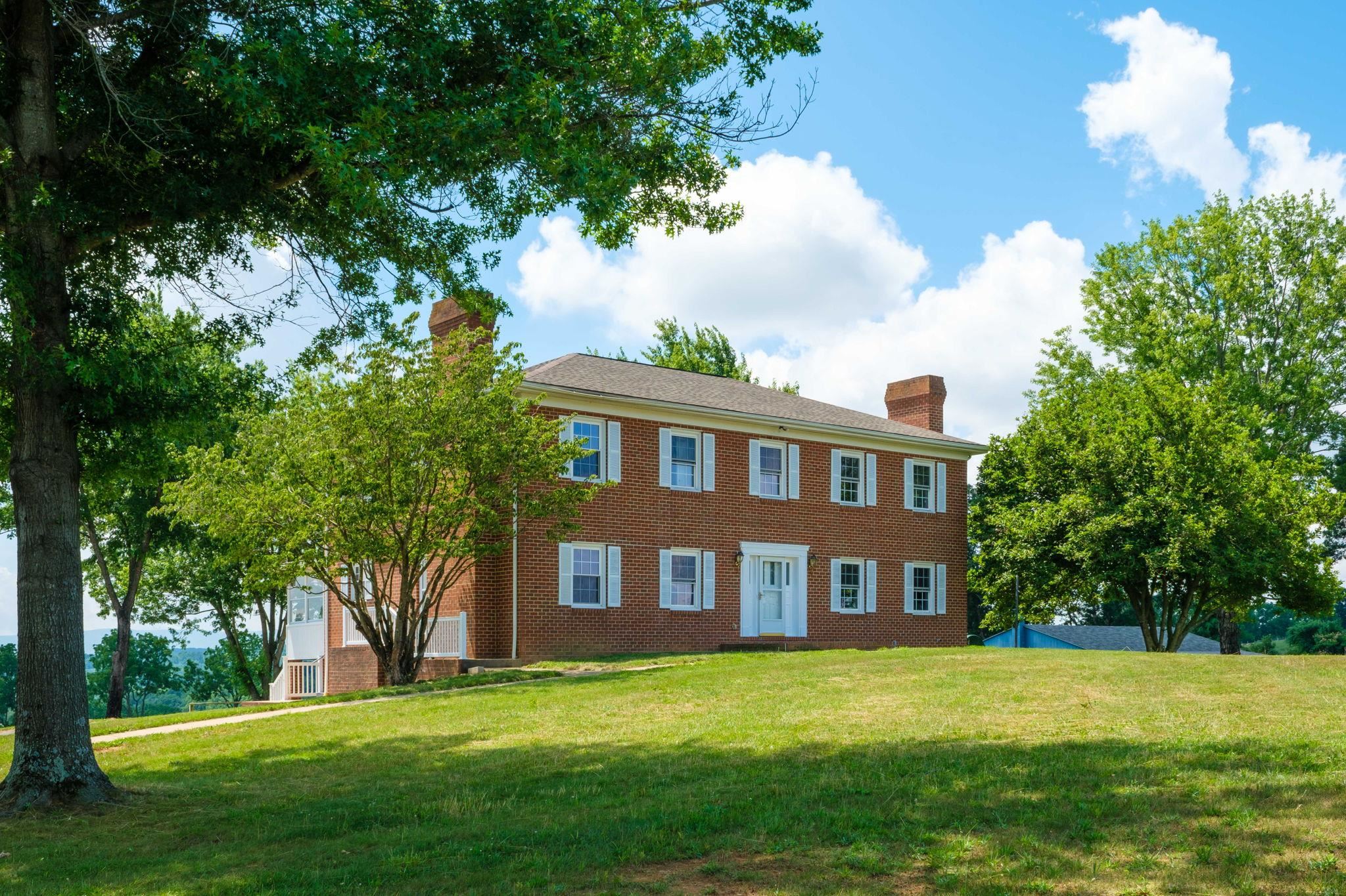1370 MIDDLEBROOK RD, STAUNTON, Virginia 24401, 5 Bedrooms Bedrooms, ,4 BathroomsBathrooms,Residential,1370 MIDDLEBROOK RD,679487 MLS # 679487 1370 MIDDLEBROOK RD, STAUNTON, Virginia 24401, 5 Bedrooms Bedrooms, ,4 BathroomsBathrooms,Residential,1370 MIDDLEBROOK RD,679487 MLS # 679487