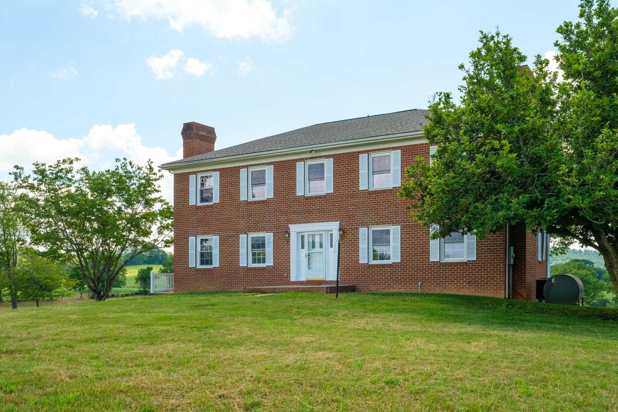 1370 MIDDLEBROOK RD, STAUNTON, Virginia 24401, 5 Bedrooms Bedrooms, ,4 BathroomsBathrooms,Residential,1370 MIDDLEBROOK RD,679487 MLS # 679487 1370 MIDDLEBROOK RD, STAUNTON, Virginia 24401, 5 Bedrooms Bedrooms, ,4 BathroomsBathrooms,Residential,1370 MIDDLEBROOK RD,679487 MLS # 679487