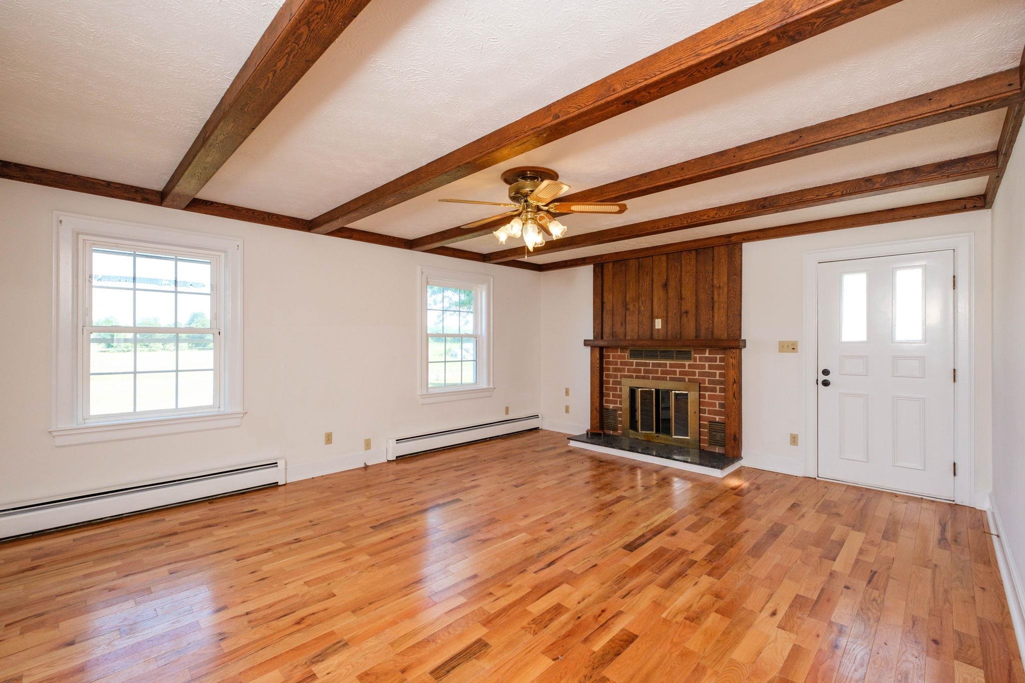 1370 MIDDLEBROOK RD, STAUNTON, Virginia 24401, 5 Bedrooms Bedrooms, ,4 BathroomsBathrooms,Residential,1370 MIDDLEBROOK RD,679487 MLS # 679487 1370 MIDDLEBROOK RD, STAUNTON, Virginia 24401, 5 Bedrooms Bedrooms, ,4 BathroomsBathrooms,Residential,1370 MIDDLEBROOK RD,679487 MLS # 679487