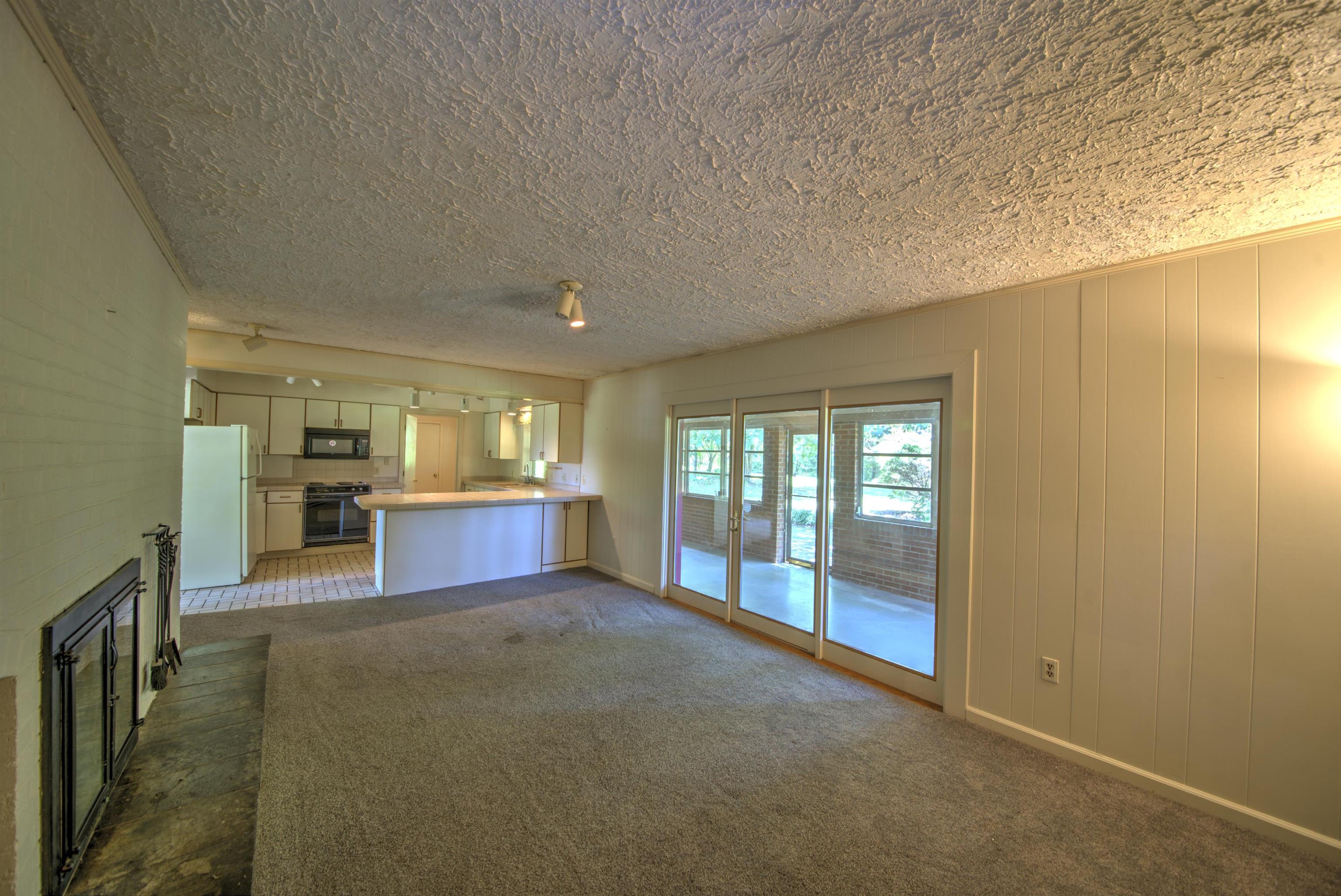 1667 LAUREL HILL RD, VERONA, Virginia 24482, 3 Bedrooms Bedrooms, ,2 BathroomsBathrooms,Residential,1667 LAUREL HILL RD,679497 MLS # 679497 1667 LAUREL HILL RD, VERONA, Virginia 24482, 3 Bedrooms Bedrooms, ,2 BathroomsBathrooms,Residential,1667 LAUREL HILL RD,679497 MLS # 679497