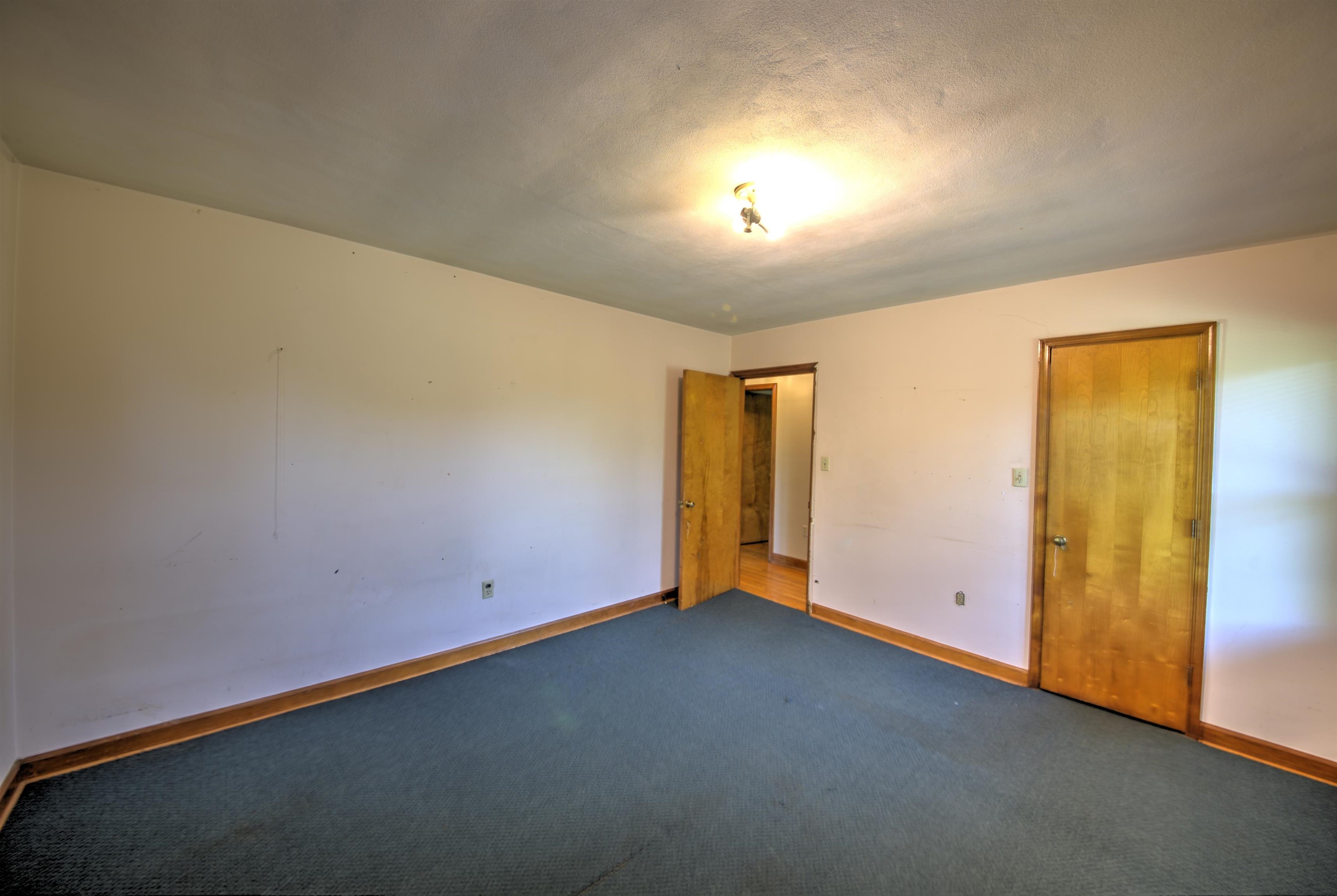 1667 LAUREL HILL RD, VERONA, Virginia 24482, 3 Bedrooms Bedrooms, ,2 BathroomsBathrooms,Residential,1667 LAUREL HILL RD,679497 MLS # 679497 1667 LAUREL HILL RD, VERONA, Virginia 24482, 3 Bedrooms Bedrooms, ,2 BathroomsBathrooms,Residential,1667 LAUREL HILL RD,679497 MLS # 679497