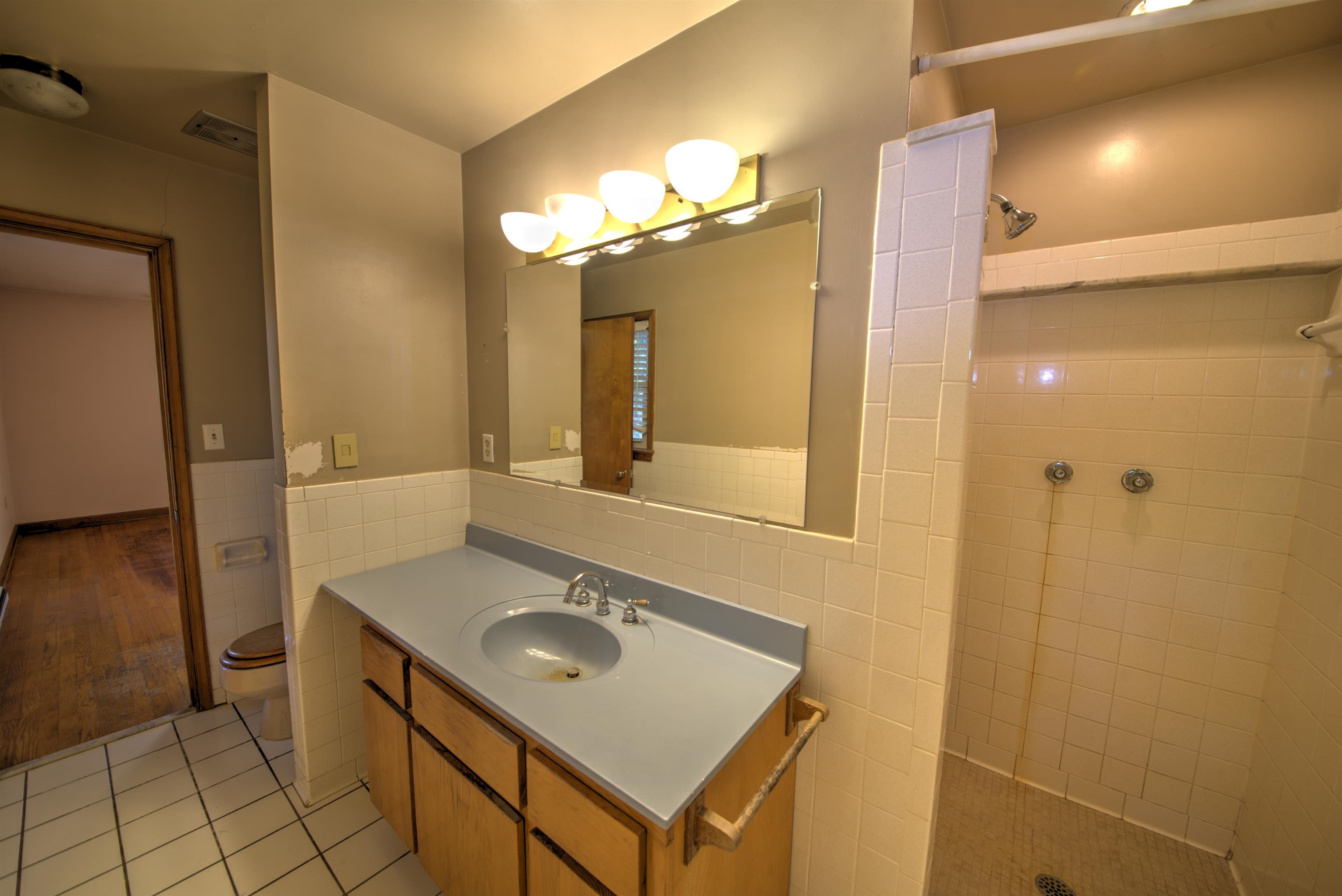 1667 LAUREL HILL RD, VERONA, Virginia 24482, 3 Bedrooms Bedrooms, ,2 BathroomsBathrooms,Residential,1667 LAUREL HILL RD,679497 MLS # 679497 1667 LAUREL HILL RD, VERONA, Virginia 24482, 3 Bedrooms Bedrooms, ,2 BathroomsBathrooms,Residential,1667 LAUREL HILL RD,679497 MLS # 679497