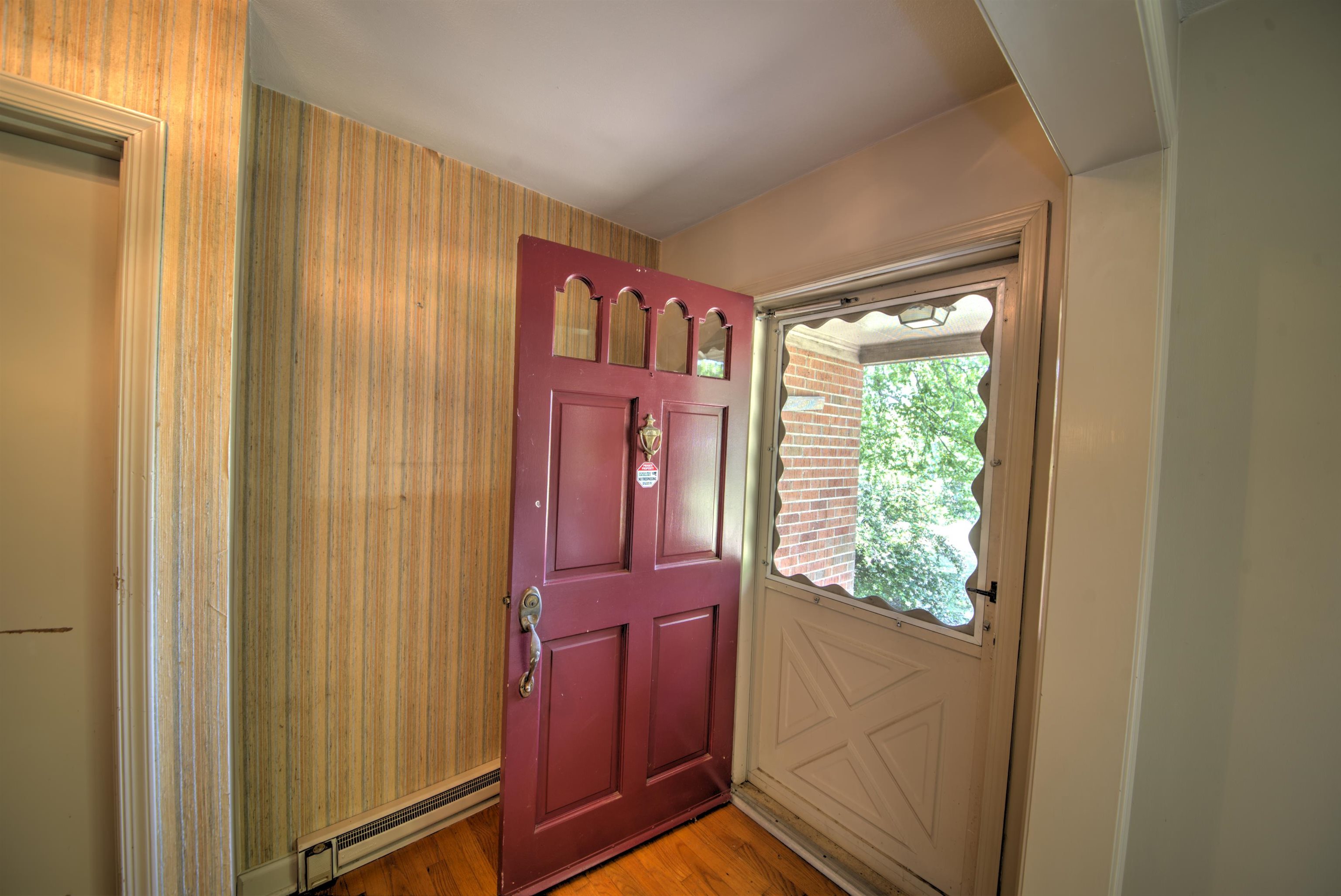 1667 LAUREL HILL RD, VERONA, Virginia 24482, 3 Bedrooms Bedrooms, ,2 BathroomsBathrooms,Residential,1667 LAUREL HILL RD,679497 MLS # 679497 1667 LAUREL HILL RD, VERONA, Virginia 24482, 3 Bedrooms Bedrooms, ,2 BathroomsBathrooms,Residential,1667 LAUREL HILL RD,679497 MLS # 679497