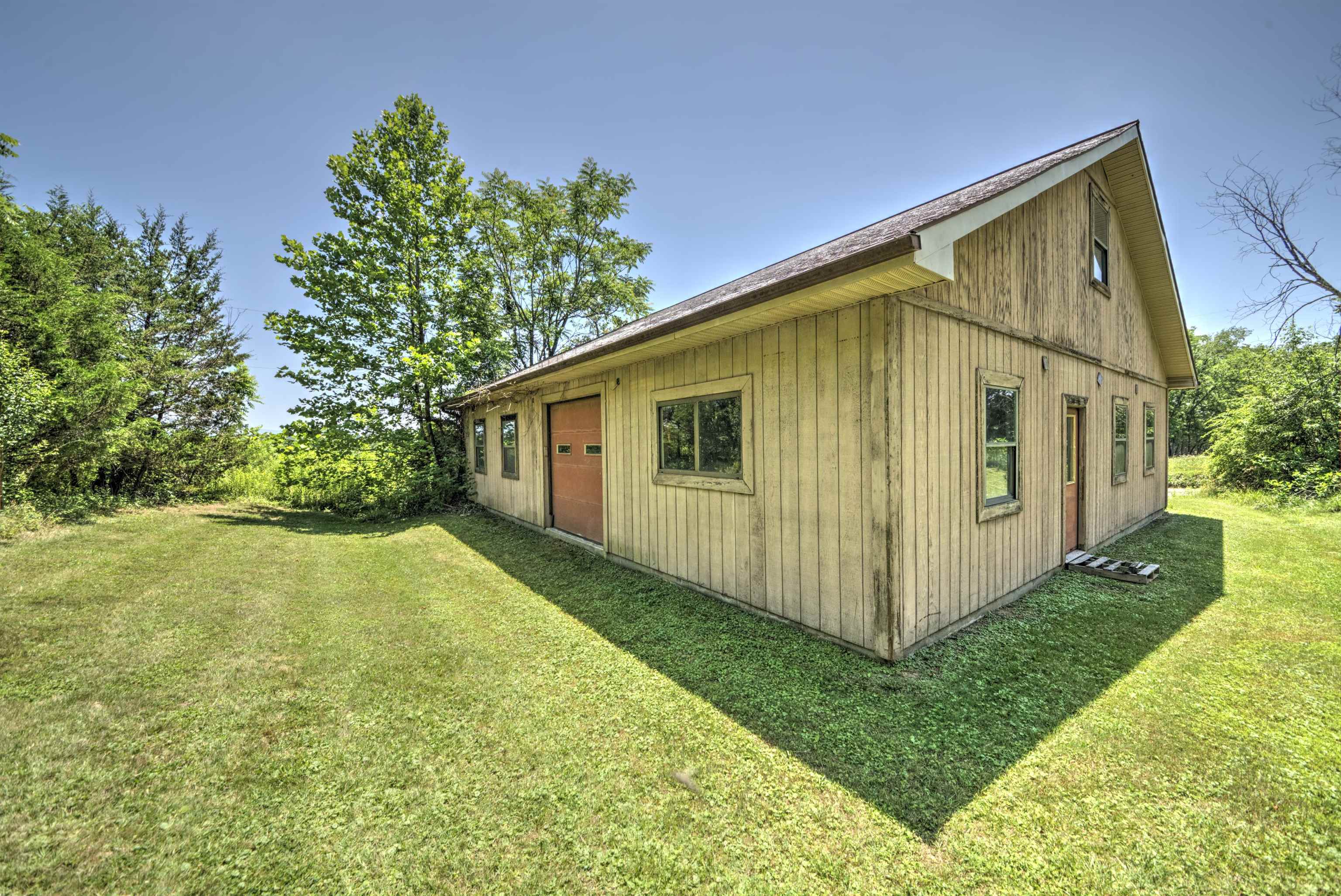 1667 LAUREL HILL RD, VERONA, Virginia 24482, 3 Bedrooms Bedrooms, ,2 BathroomsBathrooms,Residential,1667 LAUREL HILL RD,679497 MLS # 679497 1667 LAUREL HILL RD, VERONA, Virginia 24482, 3 Bedrooms Bedrooms, ,2 BathroomsBathrooms,Residential,1667 LAUREL HILL RD,679497 MLS # 679497