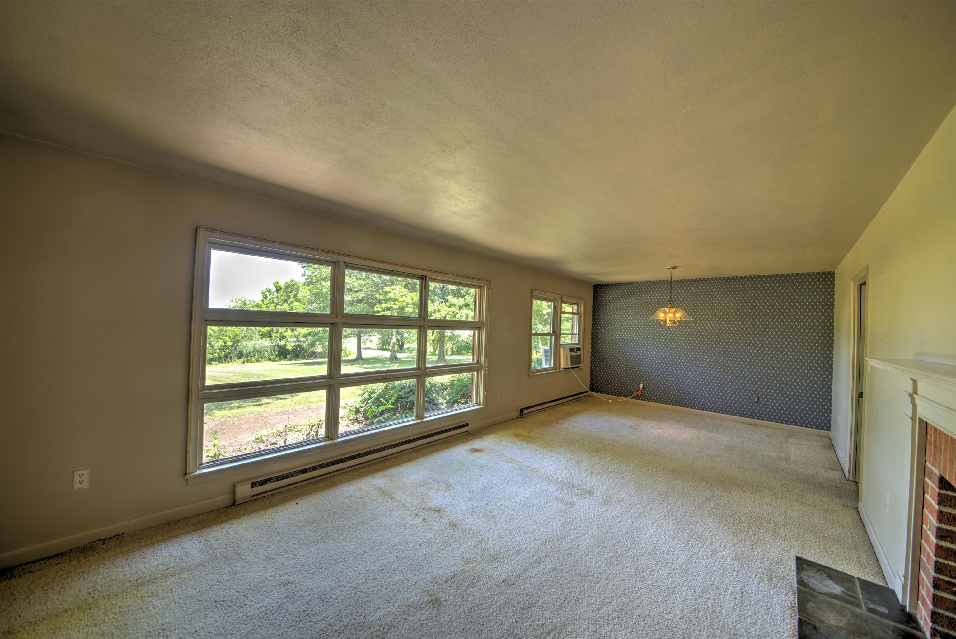 1667 LAUREL HILL RD, VERONA, Virginia 24482, 3 Bedrooms Bedrooms, ,2 BathroomsBathrooms,Residential,1667 LAUREL HILL RD,679497 MLS # 679497 1667 LAUREL HILL RD, VERONA, Virginia 24482, 3 Bedrooms Bedrooms, ,2 BathroomsBathrooms,Residential,1667 LAUREL HILL RD,679497 MLS # 679497