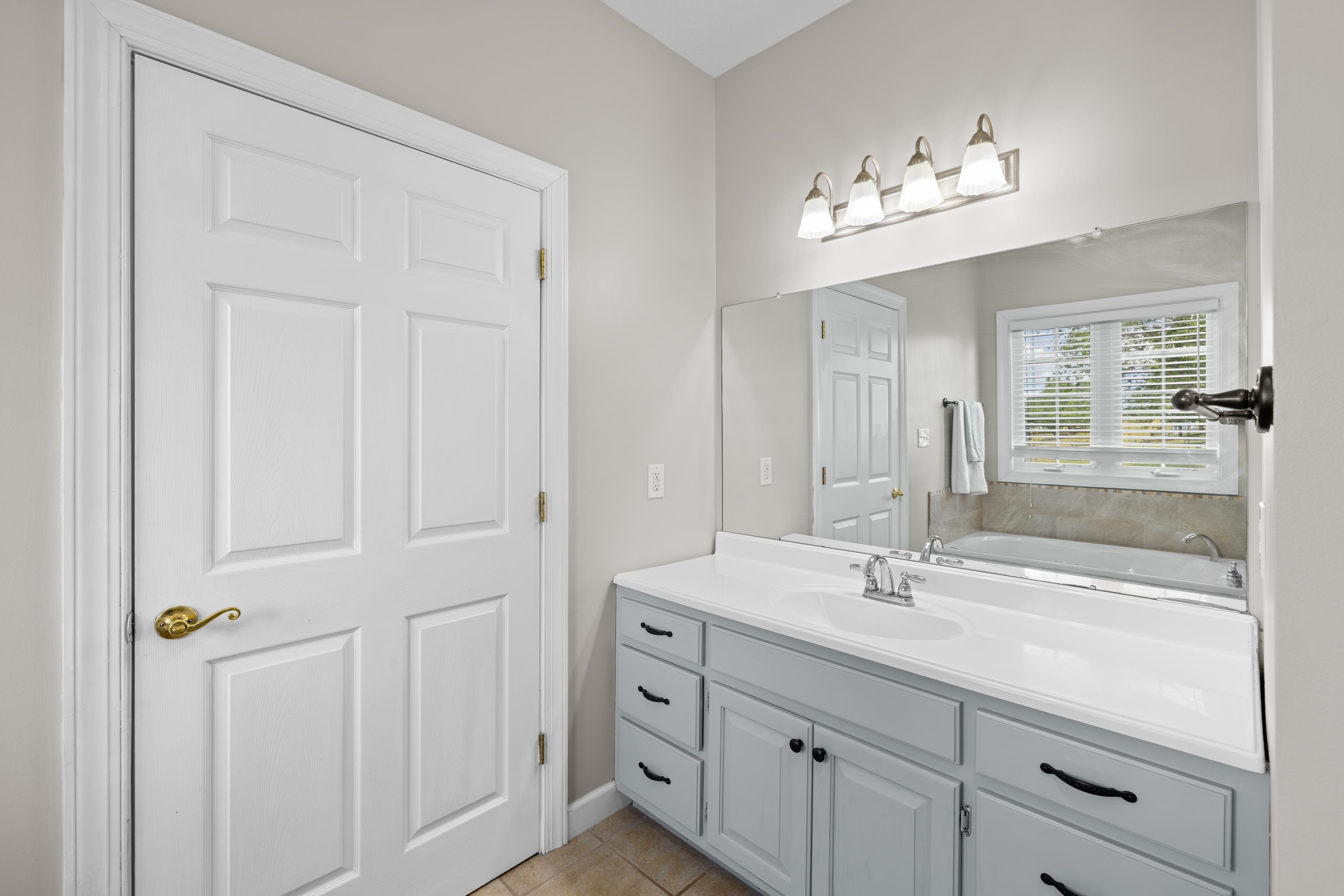 3624 OLD GREENVILLE RD, STAUNTON, Virginia 24401, 3 Bedrooms Bedrooms, ,2 BathroomsBathrooms,Residential,3624 OLD GREENVILLE RD,679506 MLS # 679506