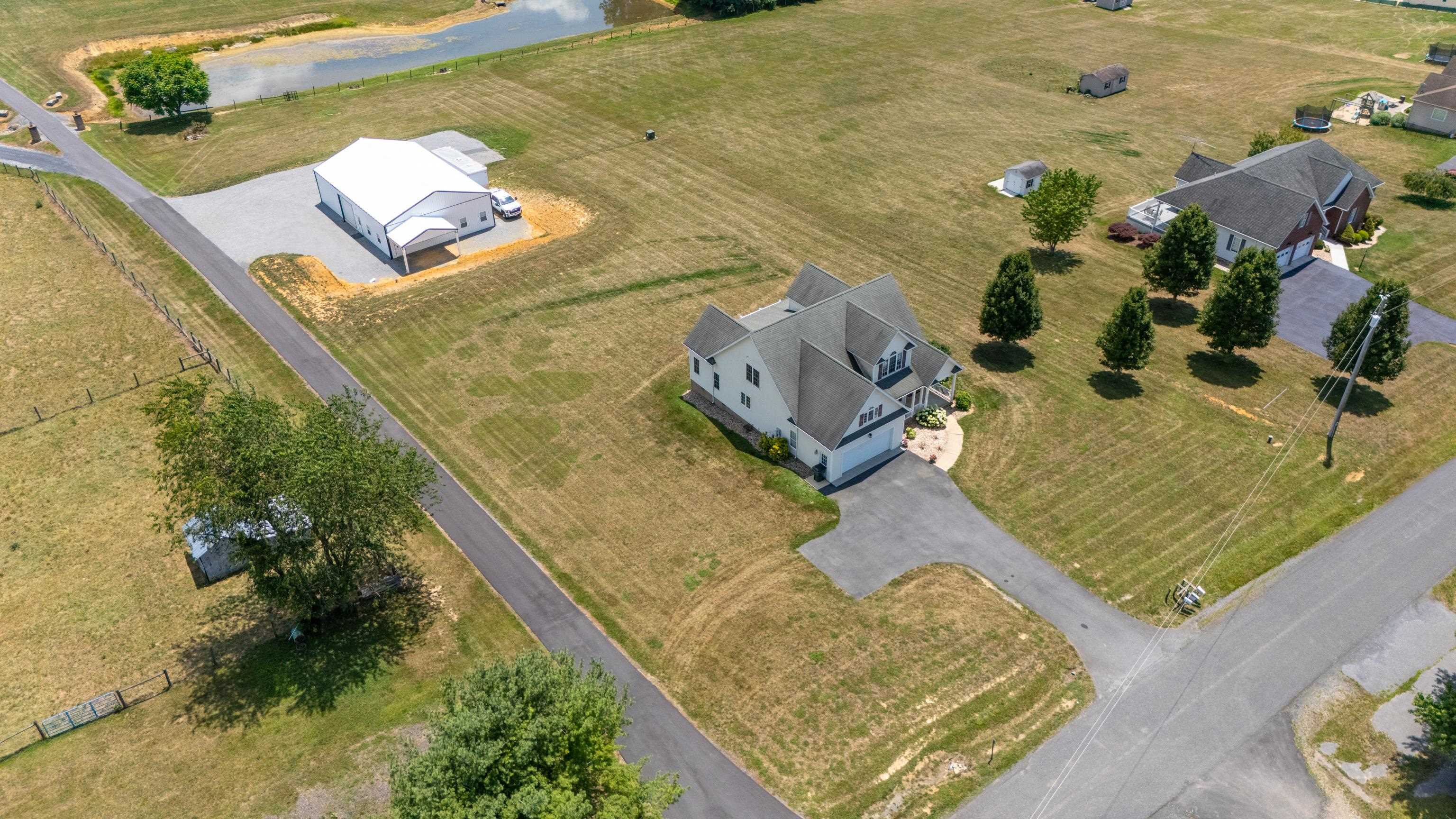 3624 OLD GREENVILLE RD, STAUNTON, Virginia 24401, 3 Bedrooms Bedrooms, ,2 BathroomsBathrooms,Residential,3624 OLD GREENVILLE RD,679506 MLS # 679506