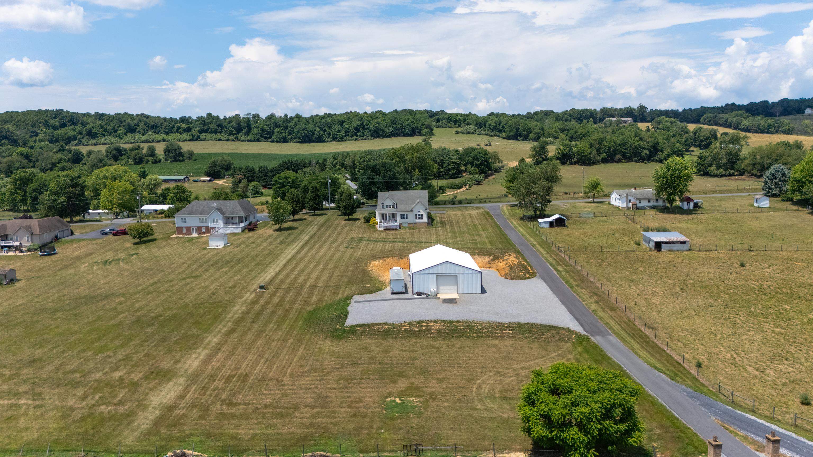 3624 OLD GREENVILLE RD, STAUNTON, Virginia 24401, 3 Bedrooms Bedrooms, ,2 BathroomsBathrooms,Residential,3624 OLD GREENVILLE RD,679506 MLS # 679506