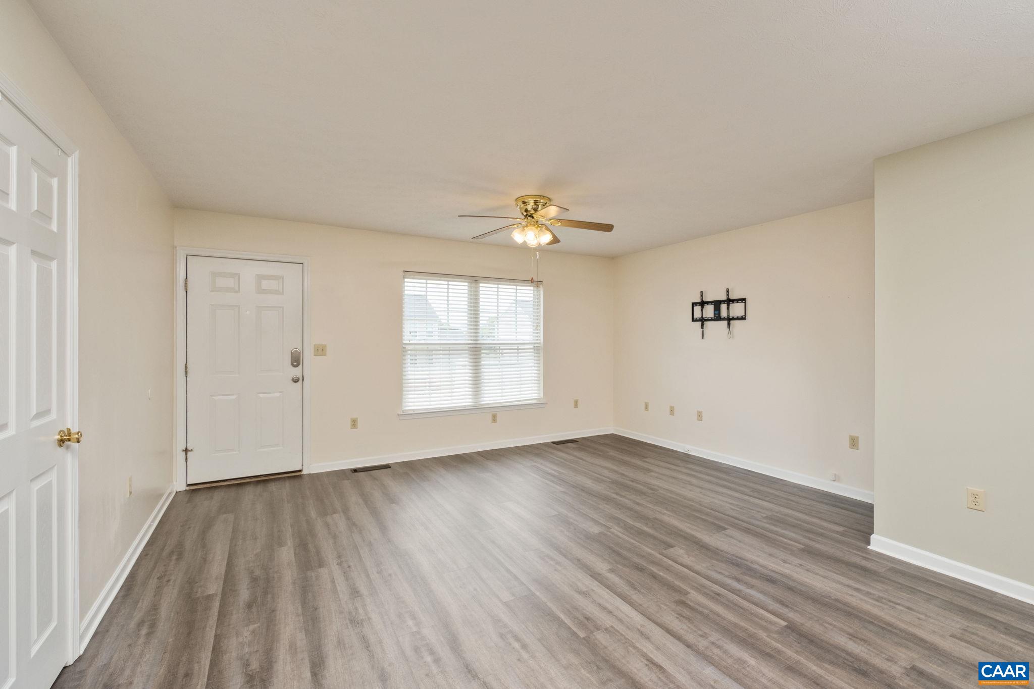 537 EDWARDIAN LN, WAYNESBORO, Virginia 22980, 3 Bedrooms Bedrooms, ,2 BathroomsBathrooms,Residential,537 EDWARDIAN LN,679508 MLS # 679508 537 EDWARDIAN LN, WAYNESBORO, Virginia 22980, 3 Bedrooms Bedrooms, ,2 BathroomsBathrooms,Residential,537 EDWARDIAN LN,679508 MLS # 679508