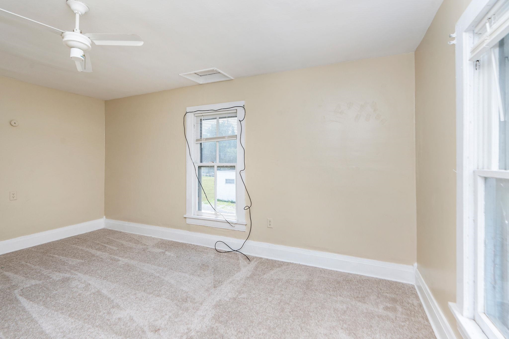 489 N CHARLOTTE AVE, WAYNESBORO, Virginia 22980, 3 Bedrooms Bedrooms, ,1 BathroomBathrooms,Residential,489 N CHARLOTTE AVE,679510 MLS # 679510 489 N CHARLOTTE AVE, WAYNESBORO, Virginia 22980, 3 Bedrooms Bedrooms, ,1 BathroomBathrooms,Residential,489 N CHARLOTTE AVE,679510 MLS # 679510
