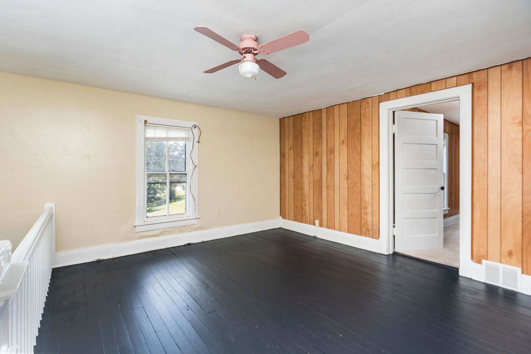 489 N CHARLOTTE AVE, WAYNESBORO, Virginia 22980, 3 Bedrooms Bedrooms, ,1 BathroomBathrooms,Residential,489 N CHARLOTTE AVE,679510 MLS # 679510 489 N CHARLOTTE AVE, WAYNESBORO, Virginia 22980, 3 Bedrooms Bedrooms, ,1 BathroomBathrooms,Residential,489 N CHARLOTTE AVE,679510 MLS # 679510