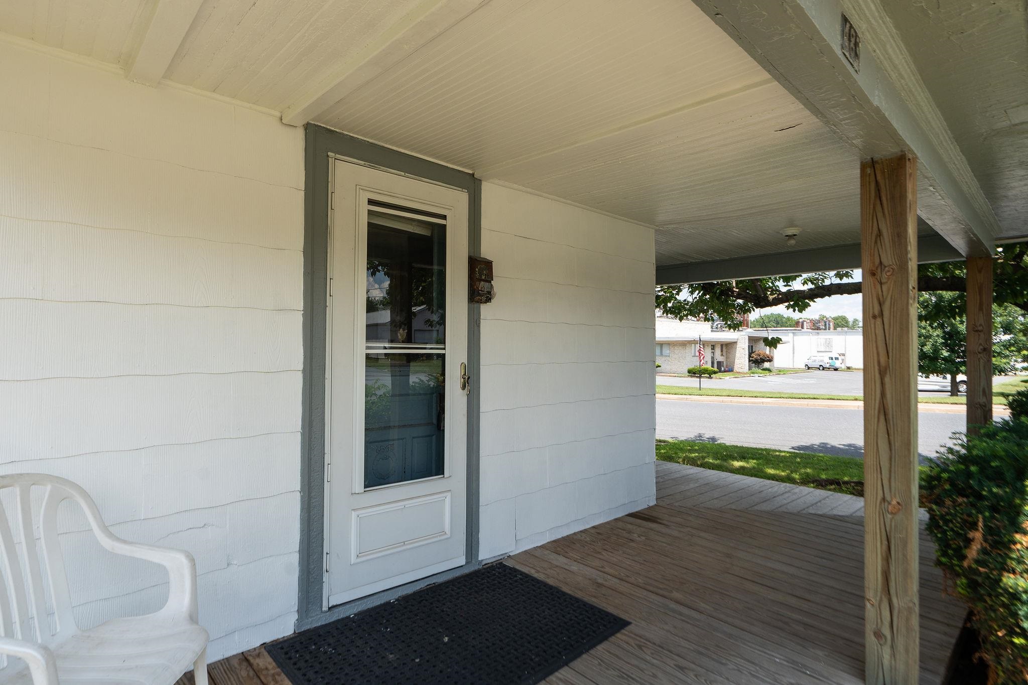 489 N CHARLOTTE AVE, WAYNESBORO, Virginia 22980, 3 Bedrooms Bedrooms, ,1 BathroomBathrooms,Residential,489 N CHARLOTTE AVE,679510 MLS # 679510 489 N CHARLOTTE AVE, WAYNESBORO, Virginia 22980, 3 Bedrooms Bedrooms, ,1 BathroomBathrooms,Residential,489 N CHARLOTTE AVE,679510 MLS # 679510