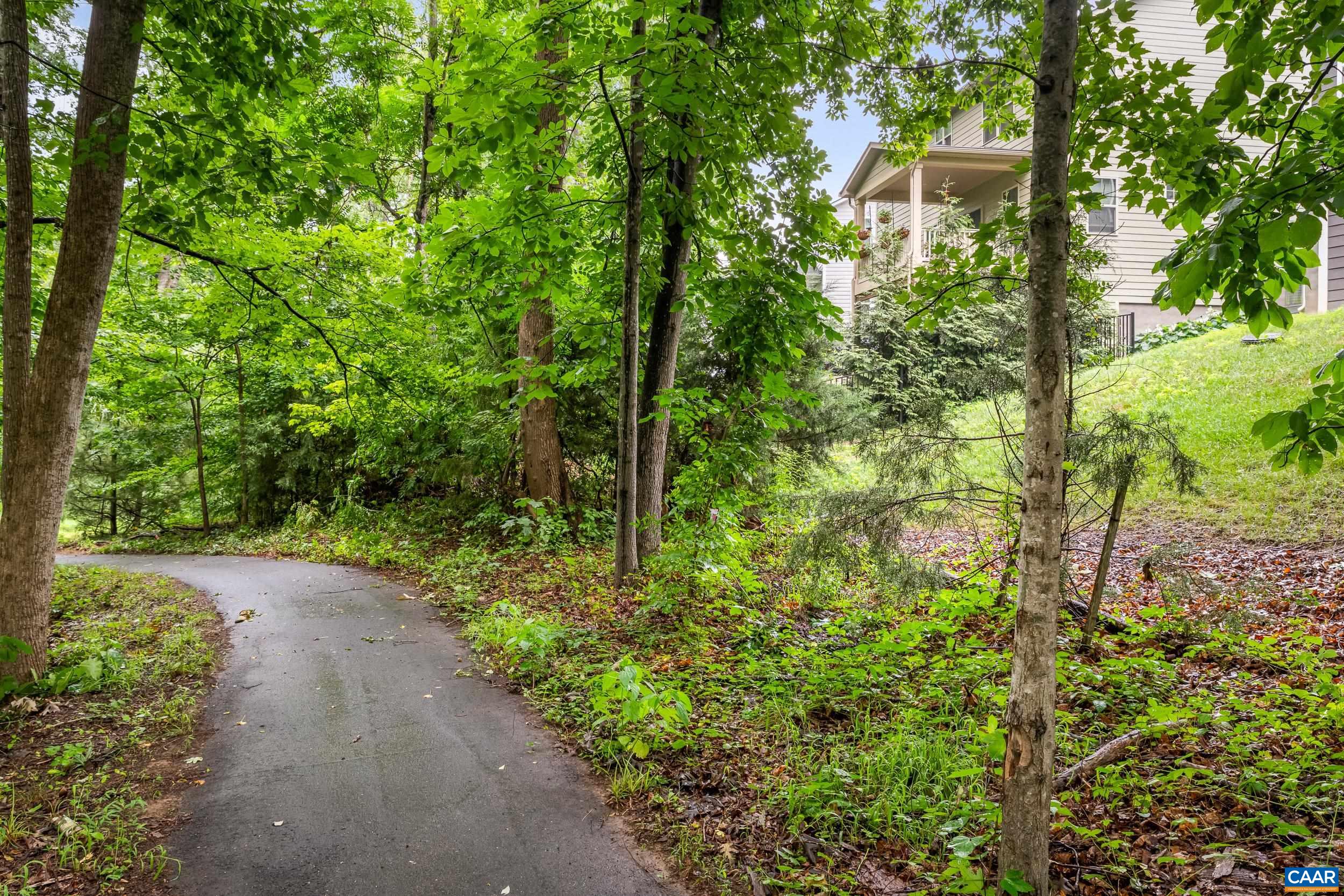 3402 STEAMER DR, KESWICK, Virginia 22947, 4 Bedrooms Bedrooms, ,3 BathroomsBathrooms,Residential,3402 STEAMER DR,678346 MLS # 678346 3402 STEAMER DR, KESWICK, Virginia 22947, 4 Bedrooms Bedrooms, ,3 BathroomsBathrooms,Residential,3402 STEAMER DR,678346 MLS # 678346