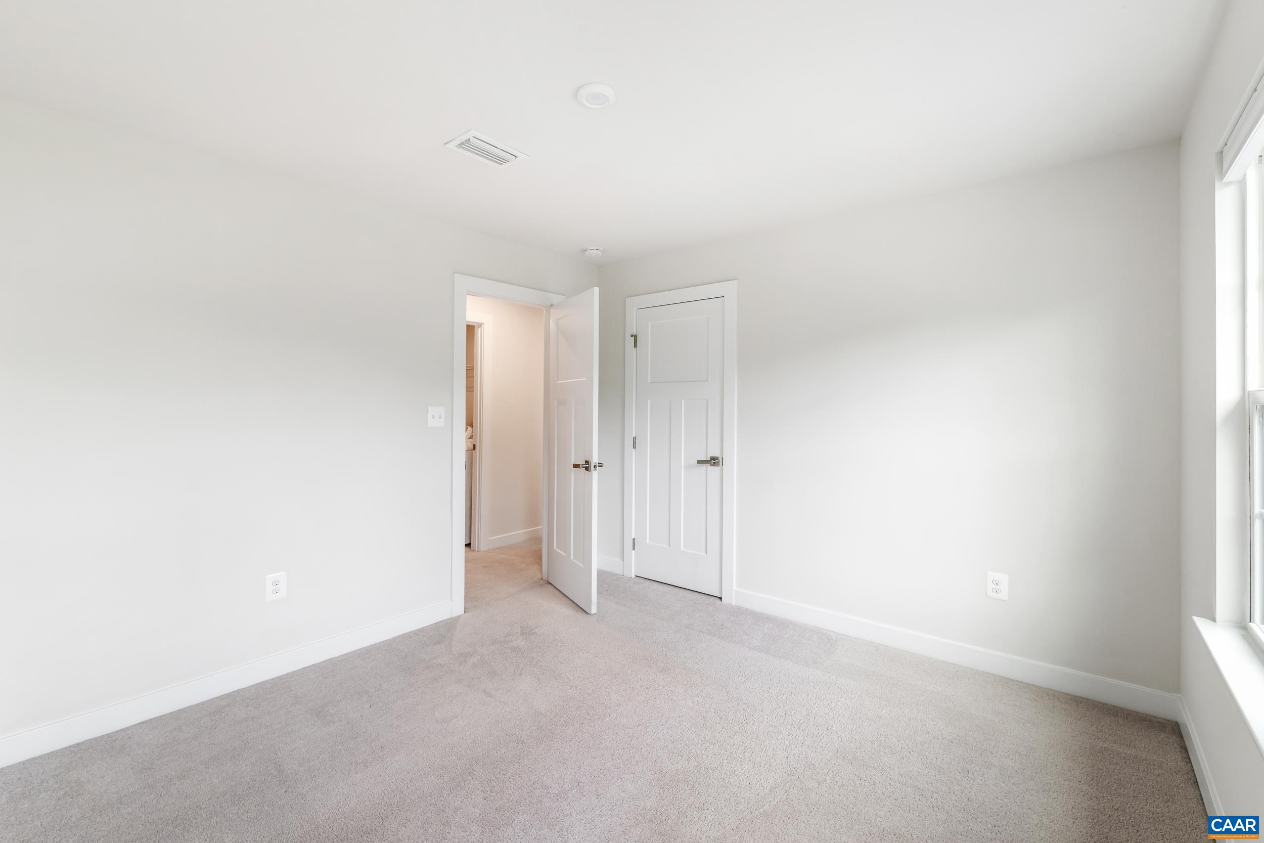 3402 STEAMER DR, KESWICK, Virginia 22947, 4 Bedrooms Bedrooms, ,3 BathroomsBathrooms,Residential,3402 STEAMER DR,678346 MLS # 678346 3402 STEAMER DR, KESWICK, Virginia 22947, 4 Bedrooms Bedrooms, ,3 BathroomsBathrooms,Residential,3402 STEAMER DR,678346 MLS # 678346