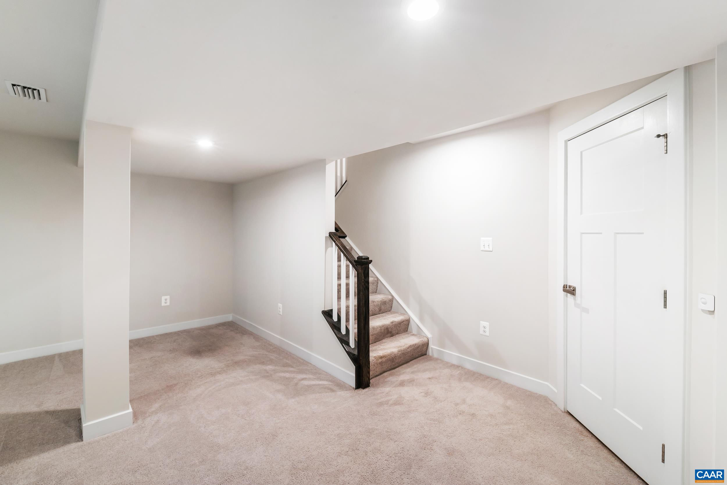 3402 STEAMER DR, KESWICK, Virginia 22947, 4 Bedrooms Bedrooms, ,3 BathroomsBathrooms,Residential,3402 STEAMER DR,678346 MLS # 678346 3402 STEAMER DR, KESWICK, Virginia 22947, 4 Bedrooms Bedrooms, ,3 BathroomsBathrooms,Residential,3402 STEAMER DR,678346 MLS # 678346