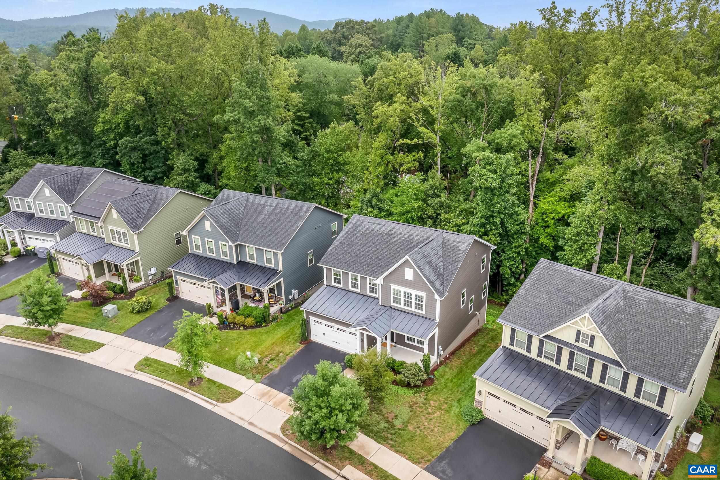 3402 STEAMER DR, KESWICK, Virginia 22947, 4 Bedrooms Bedrooms, ,3 BathroomsBathrooms,Residential,3402 STEAMER DR,678346 MLS # 678346 3402 STEAMER DR, KESWICK, Virginia 22947, 4 Bedrooms Bedrooms, ,3 BathroomsBathrooms,Residential,3402 STEAMER DR,678346 MLS # 678346