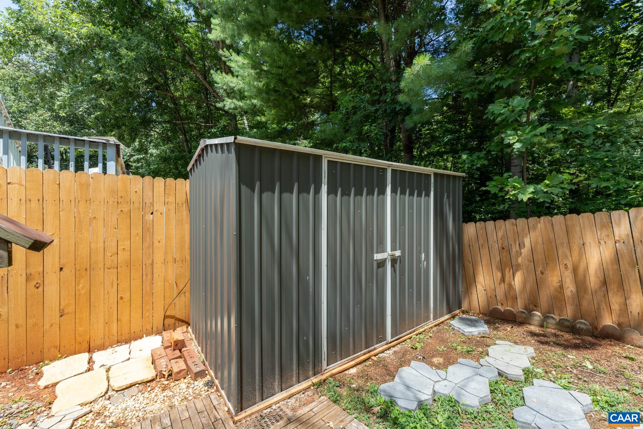 2416 WHITNEY CT, CHARLOTTESVILLE, Virginia 22911, 3 Bedrooms Bedrooms, ,1 BathroomBathrooms,Residential,2416 WHITNEY CT,679328 MLS # 679328 2416 WHITNEY CT, CHARLOTTESVILLE, Virginia 22911, 3 Bedrooms Bedrooms, ,1 BathroomBathrooms,Residential,2416 WHITNEY CT,679328 MLS # 679328