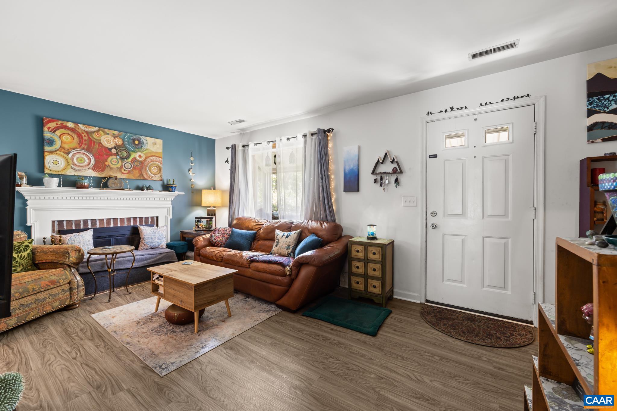 2416 WHITNEY CT, CHARLOTTESVILLE, Virginia 22911, 3 Bedrooms Bedrooms, ,1 BathroomBathrooms,Residential,2416 WHITNEY CT,679328 MLS # 679328 2416 WHITNEY CT, CHARLOTTESVILLE, Virginia 22911, 3 Bedrooms Bedrooms, ,1 BathroomBathrooms,Residential,2416 WHITNEY CT,679328 MLS # 679328