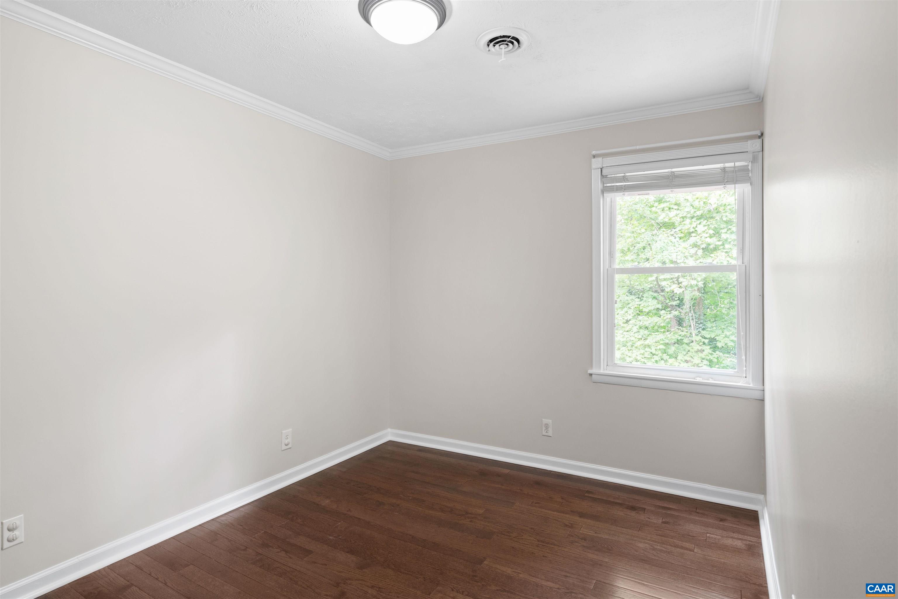 652 LOCKESLEY TER, CHARLOTTESVILLE, Virginia 22903, 3 Bedrooms Bedrooms, ,1 BathroomBathrooms,Residential,652 LOCKESLEY TER,679514 MLS # 679514 652 LOCKESLEY TER, CHARLOTTESVILLE, Virginia 22903, 3 Bedrooms Bedrooms, ,1 BathroomBathrooms,Residential,652 LOCKESLEY TER,679514 MLS # 679514