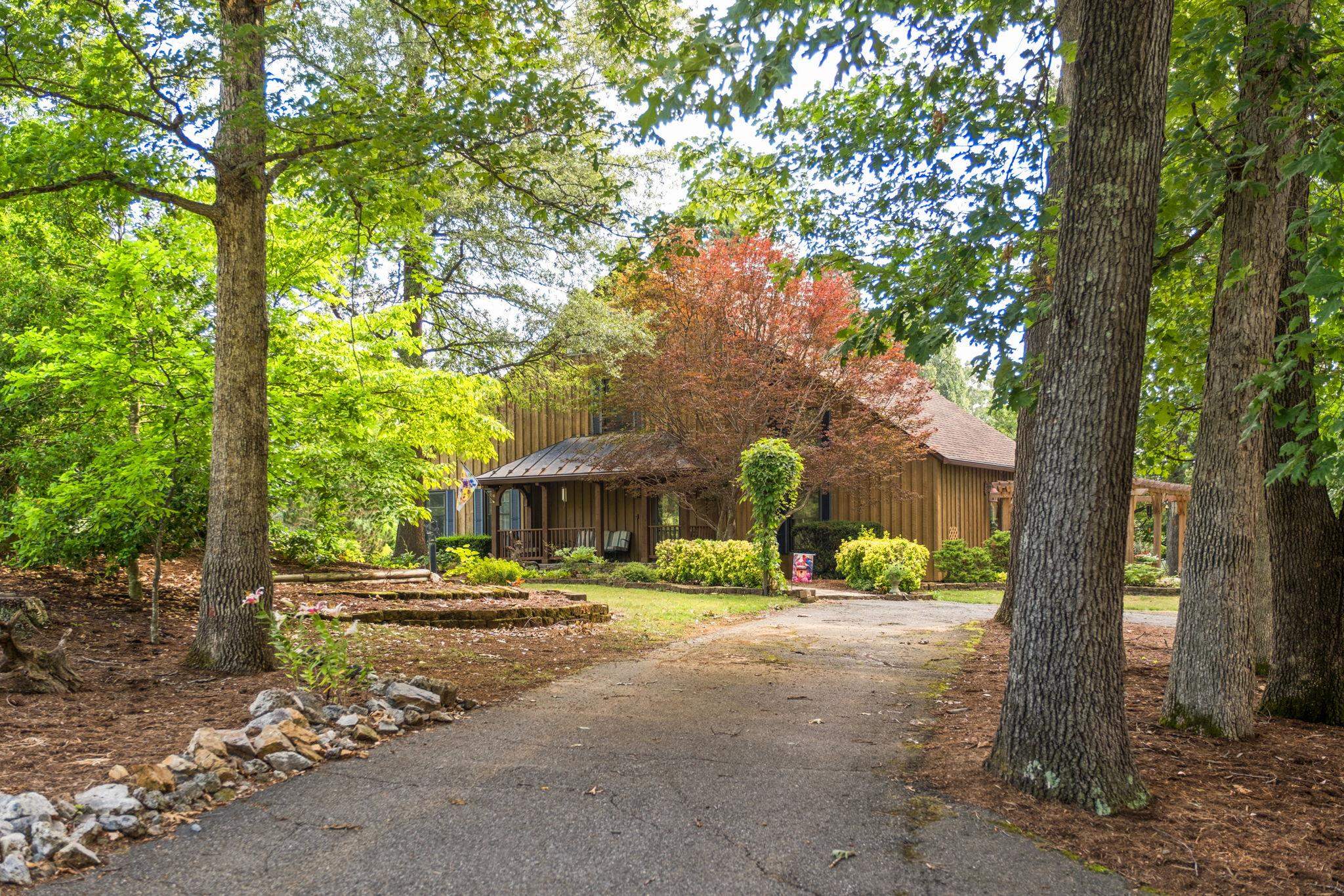 620 WALNUT HILLS RD, STAUNTON, Virginia 24401, 3 Bedrooms Bedrooms, ,2 BathroomsBathrooms,Residential,620 WALNUT HILLS RD,679516 MLS # 679516 620 WALNUT HILLS RD, STAUNTON, Virginia 24401, 3 Bedrooms Bedrooms, ,2 BathroomsBathrooms,Residential,620 WALNUT HILLS RD,679516 MLS # 679516