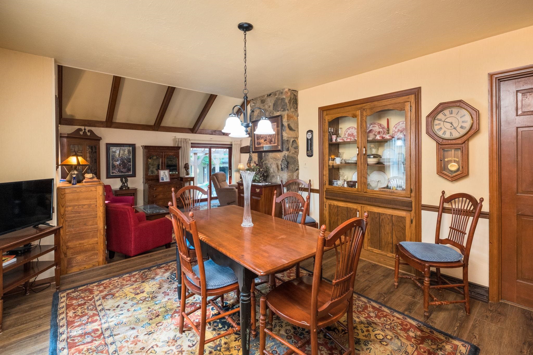 620 WALNUT HILLS RD, STAUNTON, Virginia 24401, 3 Bedrooms Bedrooms, ,2 BathroomsBathrooms,Residential,620 WALNUT HILLS RD,679516 MLS # 679516 620 WALNUT HILLS RD, STAUNTON, Virginia 24401, 3 Bedrooms Bedrooms, ,2 BathroomsBathrooms,Residential,620 WALNUT HILLS RD,679516 MLS # 679516