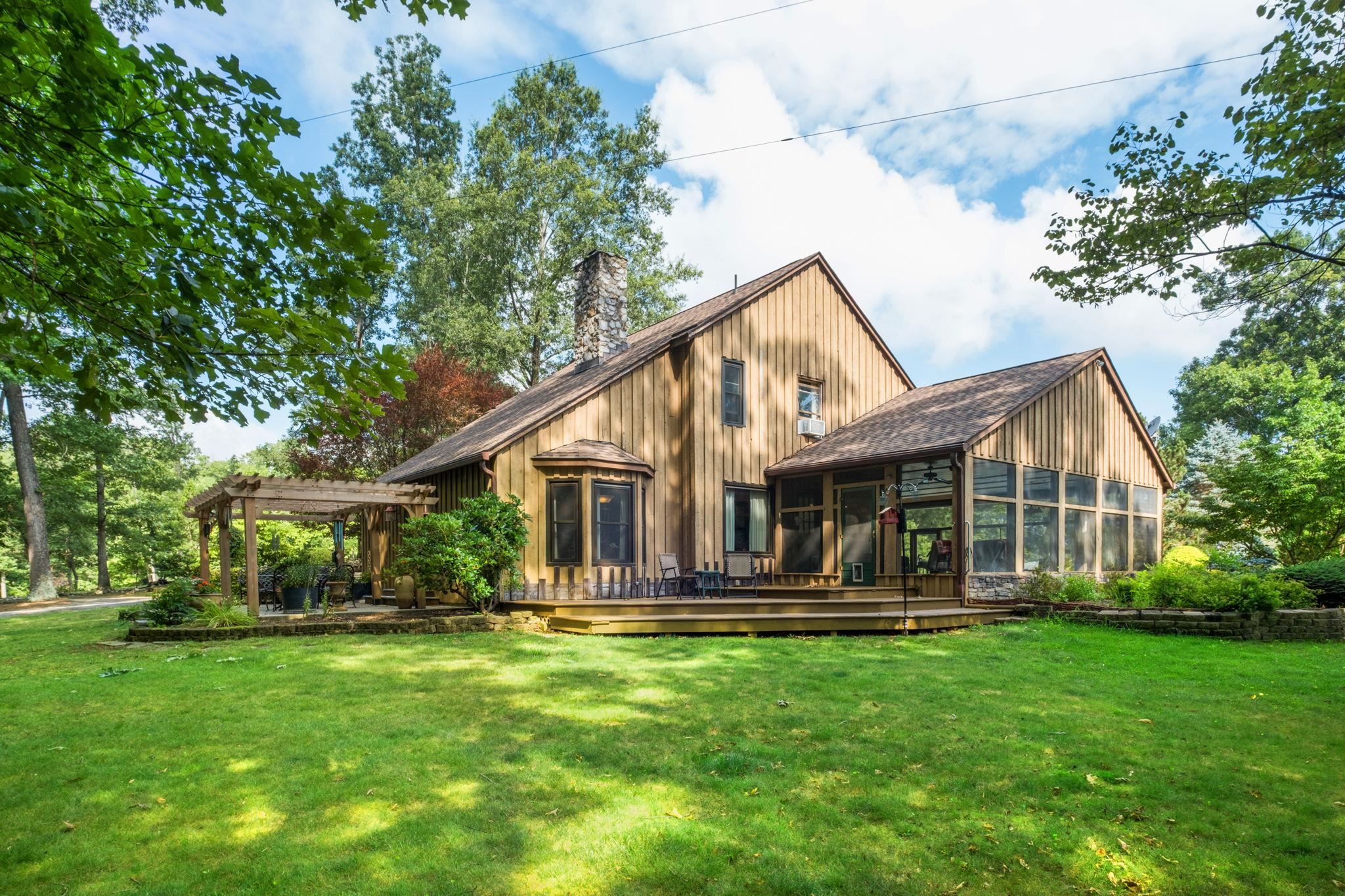 620 WALNUT HILLS RD, STAUNTON, Virginia 24401, 3 Bedrooms Bedrooms, ,2 BathroomsBathrooms,Residential,620 WALNUT HILLS RD,679516 MLS # 679516 620 WALNUT HILLS RD, STAUNTON, Virginia 24401, 3 Bedrooms Bedrooms, ,2 BathroomsBathrooms,Residential,620 WALNUT HILLS RD,679516 MLS # 679516