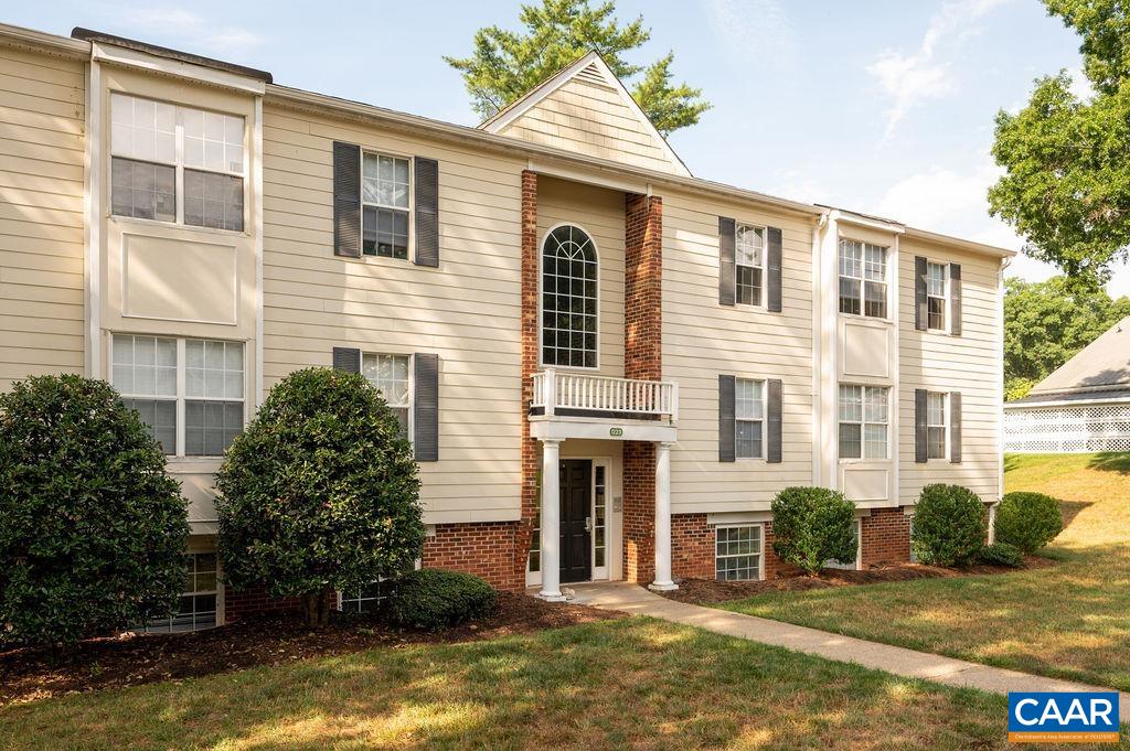 1223 VILLA LN, CHARLOTTESVILLE, Virginia 22903, 3 Bedrooms Bedrooms, ,2 BathroomsBathrooms,Residential,1223 VILLA LN,679518 MLS # 679518 1223 VILLA LN, CHARLOTTESVILLE, Virginia 22903, 3 Bedrooms Bedrooms, ,2 BathroomsBathrooms,Residential,1223 VILLA LN,679518 MLS # 679518