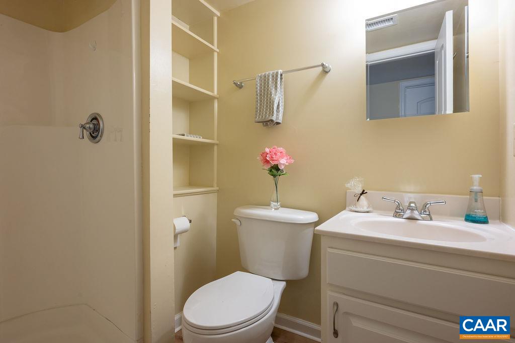 1223 VILLA LN, CHARLOTTESVILLE, Virginia 22903, 3 Bedrooms Bedrooms, ,2 BathroomsBathrooms,Residential,1223 VILLA LN,679518 MLS # 679518 1223 VILLA LN, CHARLOTTESVILLE, Virginia 22903, 3 Bedrooms Bedrooms, ,2 BathroomsBathrooms,Residential,1223 VILLA LN,679518 MLS # 679518