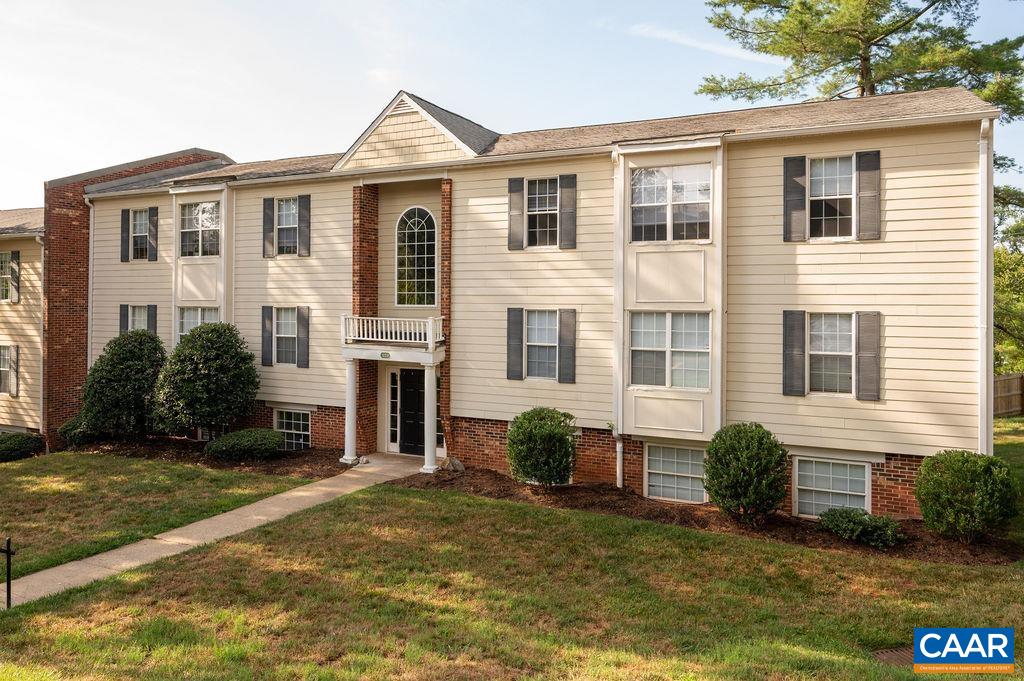 1223 VILLA LN, CHARLOTTESVILLE, Virginia 22903, 3 Bedrooms Bedrooms, ,2 BathroomsBathrooms,Residential,1223 VILLA LN,679518 MLS # 679518 1223 VILLA LN, CHARLOTTESVILLE, Virginia 22903, 3 Bedrooms Bedrooms, ,2 BathroomsBathrooms,Residential,1223 VILLA LN,679518 MLS # 679518