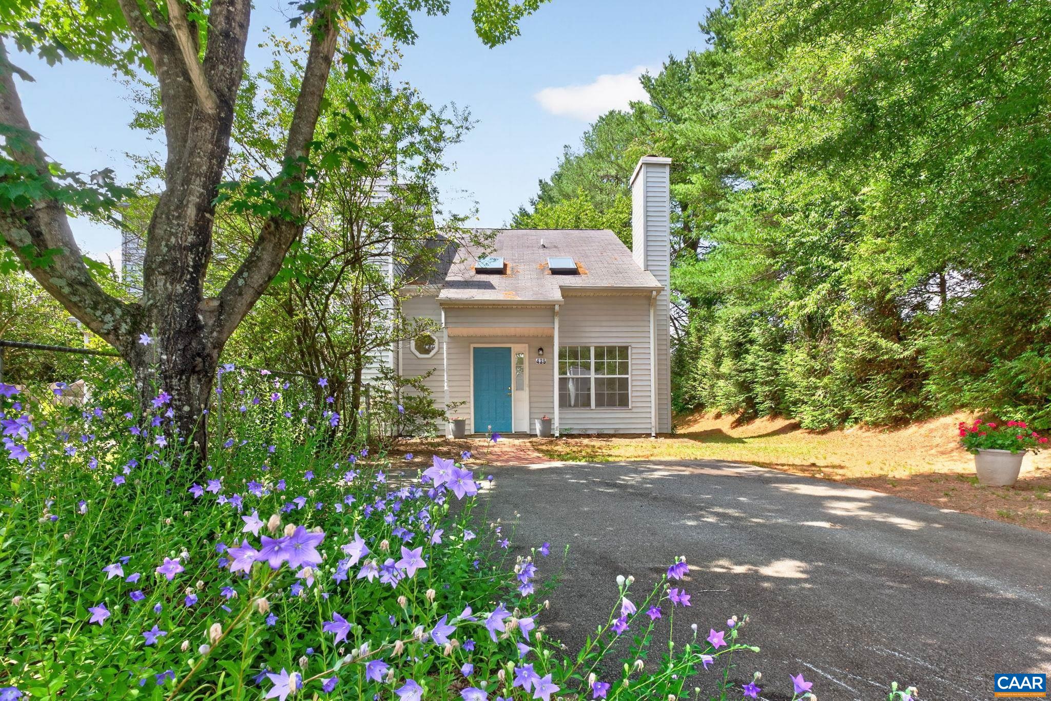 435 RIVERSIDE AVE, CHARLOTTESVILLE, Virginia 22902, 2 Bedrooms Bedrooms, ,2 BathroomsBathrooms,Residential,435 RIVERSIDE AVE,679521 MLS # 679521 435 RIVERSIDE AVE, CHARLOTTESVILLE, Virginia 22902, 2 Bedrooms Bedrooms, ,2 BathroomsBathrooms,Residential,435 RIVERSIDE AVE,679521 MLS # 679521
