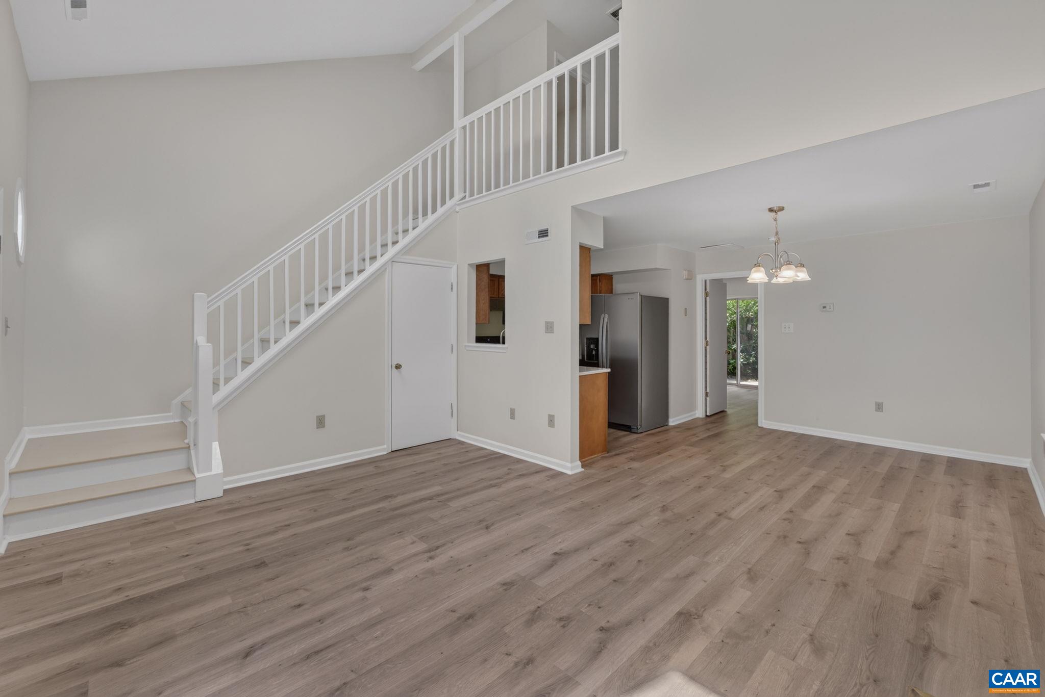 435 RIVERSIDE AVE, CHARLOTTESVILLE, Virginia 22902, 2 Bedrooms Bedrooms, ,2 BathroomsBathrooms,Residential,435 RIVERSIDE AVE,679521 MLS # 679521 435 RIVERSIDE AVE, CHARLOTTESVILLE, Virginia 22902, 2 Bedrooms Bedrooms, ,2 BathroomsBathrooms,Residential,435 RIVERSIDE AVE,679521 MLS # 679521