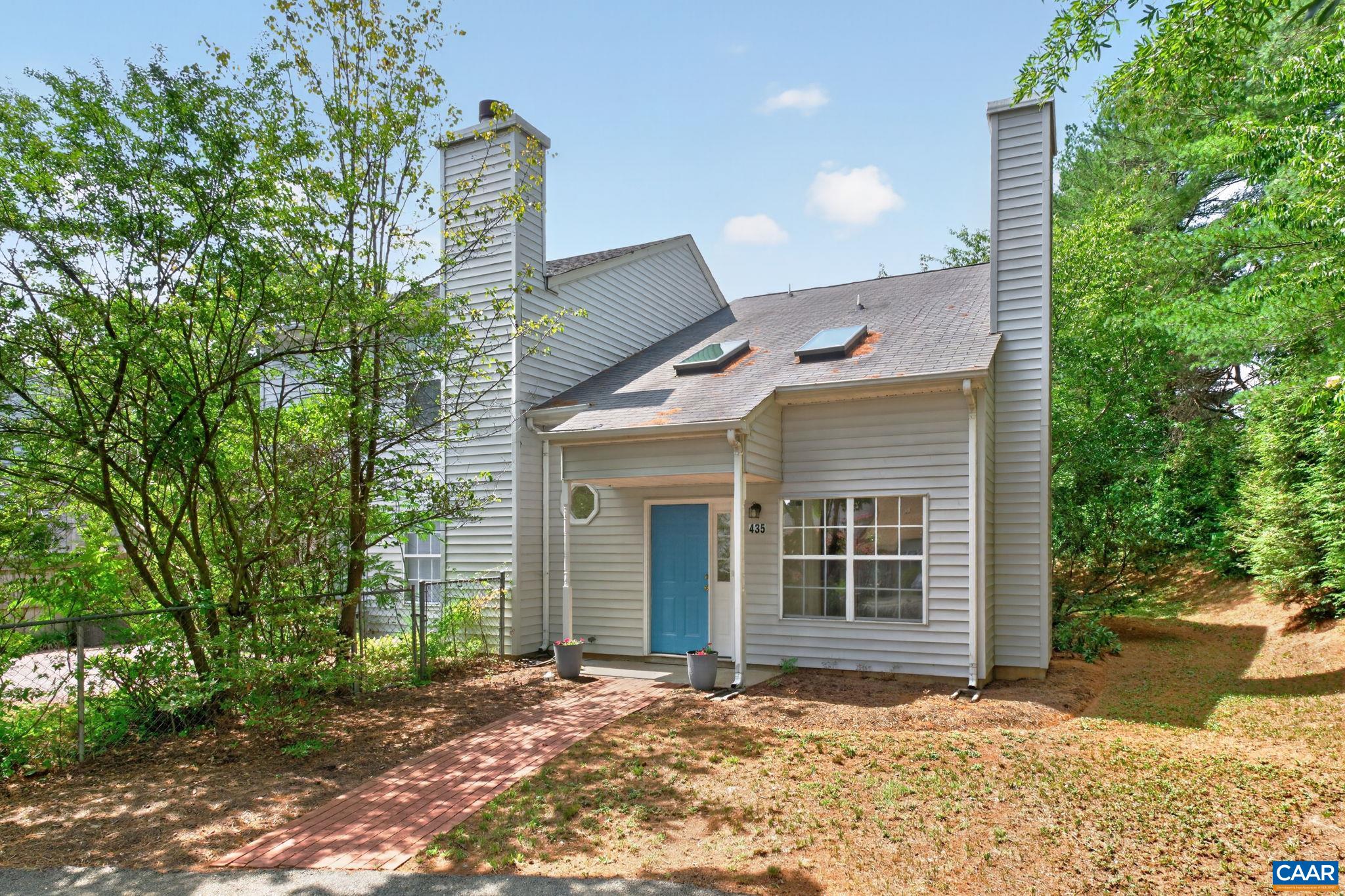 435 RIVERSIDE AVE, CHARLOTTESVILLE, Virginia 22902, 2 Bedrooms Bedrooms, ,2 BathroomsBathrooms,Residential,435 RIVERSIDE AVE,679521 MLS # 679521 435 RIVERSIDE AVE, CHARLOTTESVILLE, Virginia 22902, 2 Bedrooms Bedrooms, ,2 BathroomsBathrooms,Residential,435 RIVERSIDE AVE,679521 MLS # 679521