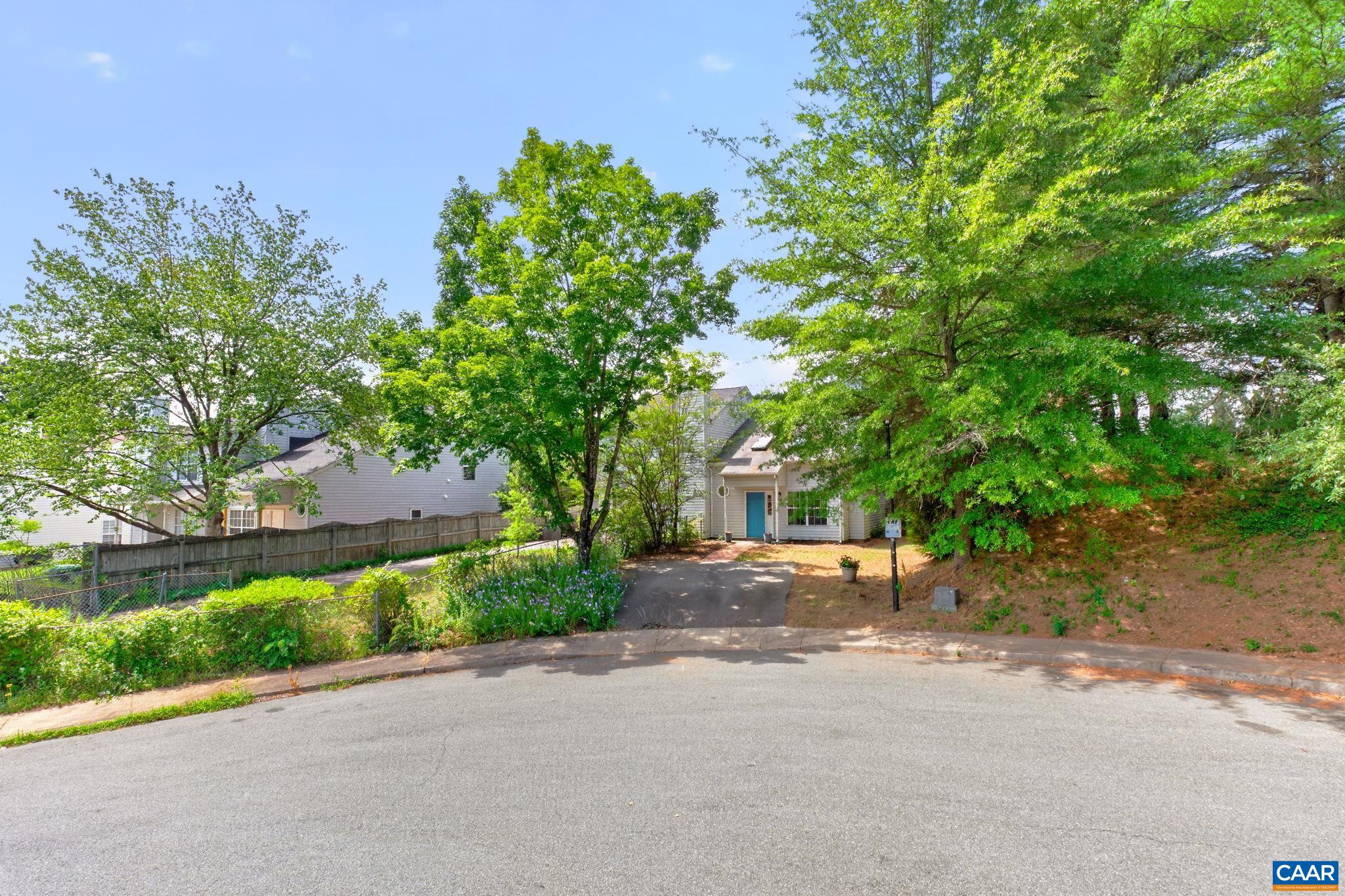 435 RIVERSIDE AVE, CHARLOTTESVILLE, Virginia 22902, 2 Bedrooms Bedrooms, ,2 BathroomsBathrooms,Residential,435 RIVERSIDE AVE,679521 MLS # 679521 435 RIVERSIDE AVE, CHARLOTTESVILLE, Virginia 22902, 2 Bedrooms Bedrooms, ,2 BathroomsBathrooms,Residential,435 RIVERSIDE AVE,679521 MLS # 679521