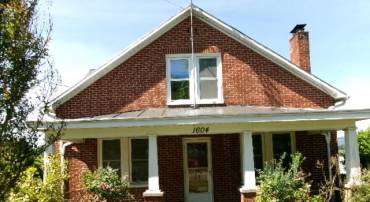 1604 PARKERSBURG TPKE, SWOOPE, Virginia 24479, 2 Bedrooms Bedrooms, ,1 BathroomBathrooms,Residential,1604 PARKERSBURG TPKE,679057 MLS # 679057