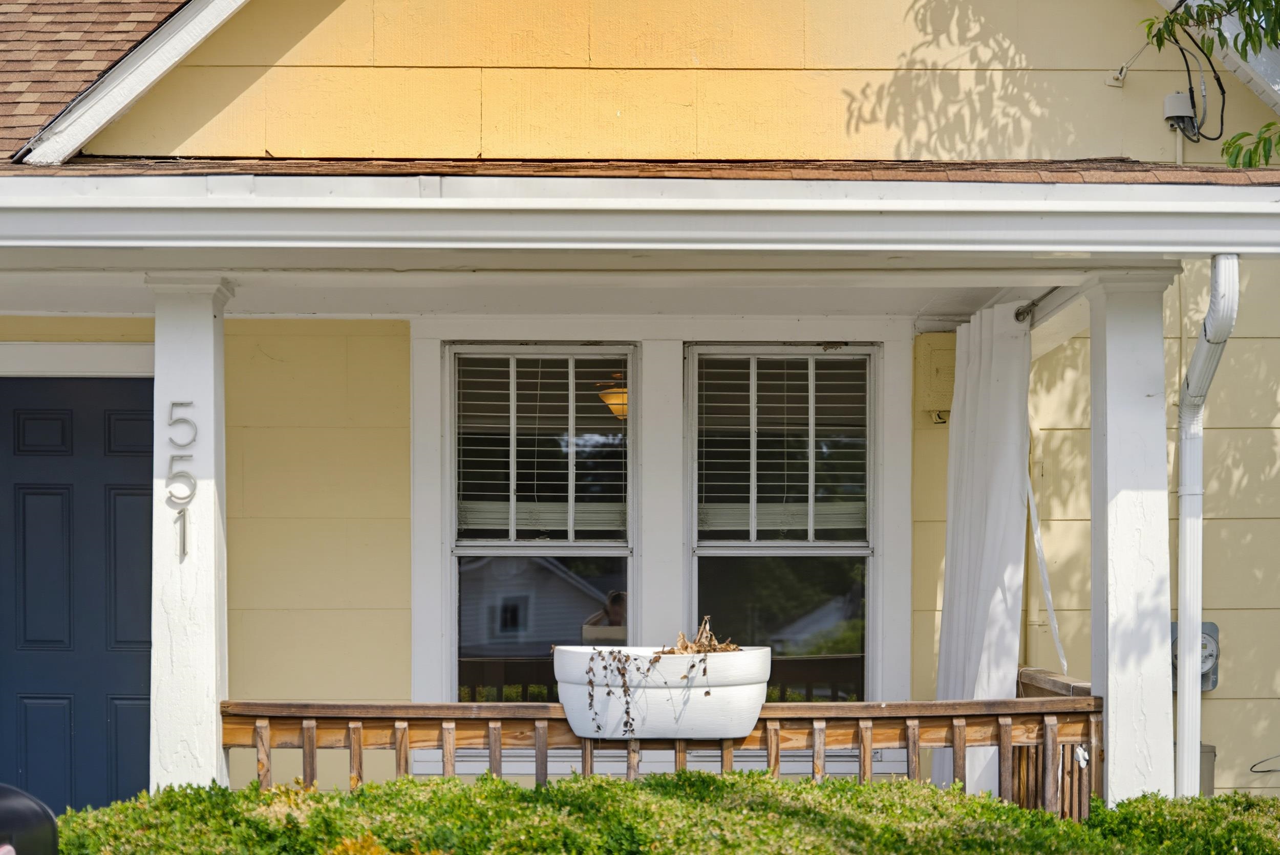 551 HIGHLAND AVE, WAYNESBORO, Virginia 22980, 2 Bedrooms Bedrooms, ,2 BathroomsBathrooms,Residential,551 HIGHLAND AVE,679068 MLS # 679068 551 HIGHLAND AVE, WAYNESBORO, Virginia 22980, 2 Bedrooms Bedrooms, ,2 BathroomsBathrooms,Residential,551 HIGHLAND AVE,679068 MLS # 679068