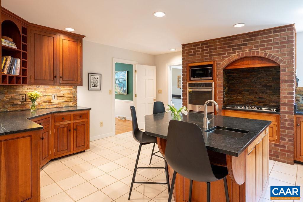 2230 ROCKY RUN, CHARLOTTESVILLE, Virginia 22901, 5 Bedrooms Bedrooms, ,5 BathroomsBathrooms,Residential,2230 ROCKY RUN,679241 MLS # 679241