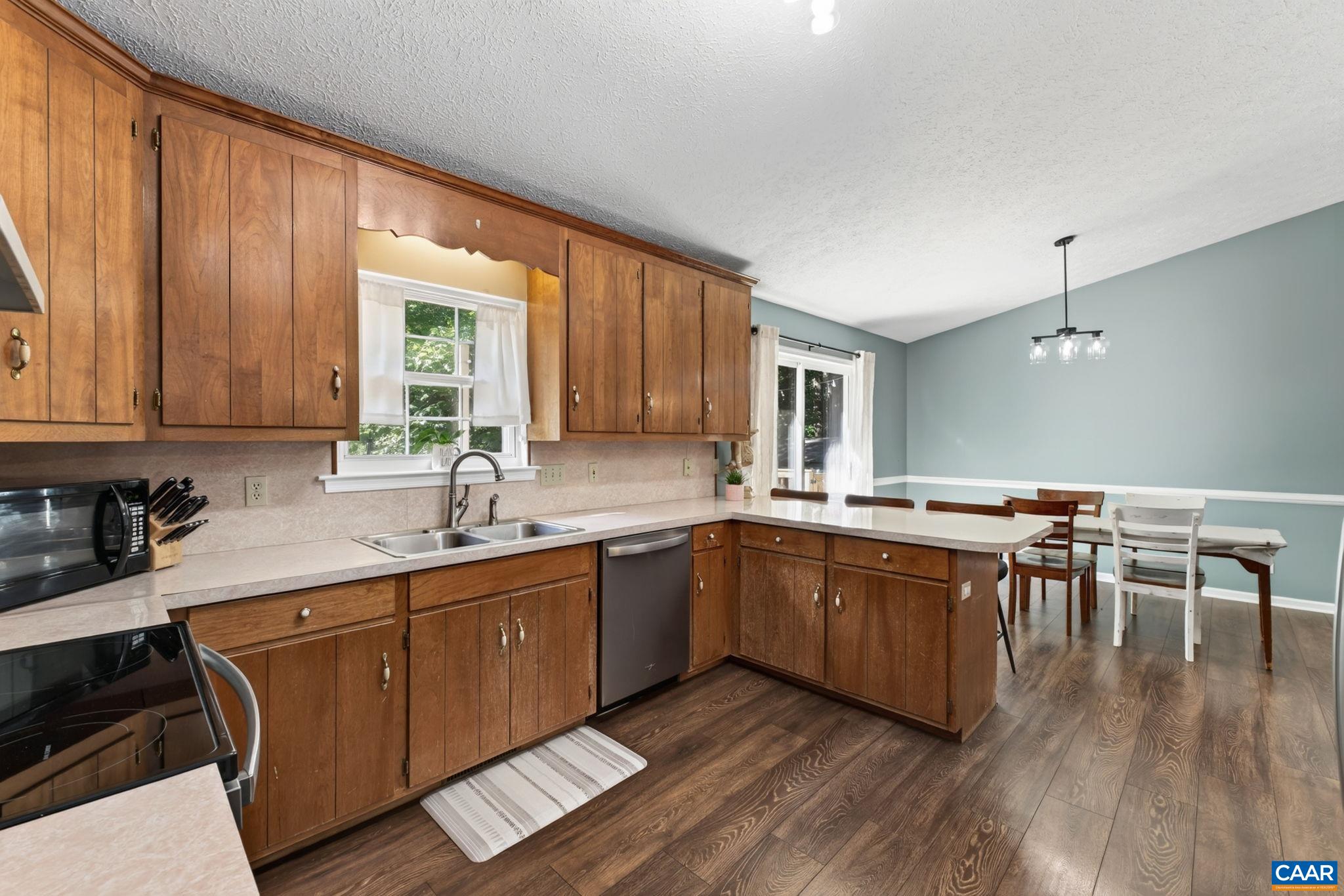 7 RIVERWOOD CT, PALMYRA, Virginia 22963, 3 Bedrooms Bedrooms, ,2 BathroomsBathrooms,Residential,7 RIVERWOOD CT,679526 MLS # 679526 7 RIVERWOOD CT, PALMYRA, Virginia 22963, 3 Bedrooms Bedrooms, ,2 BathroomsBathrooms,Residential,7 RIVERWOOD CT,679526 MLS # 679526
