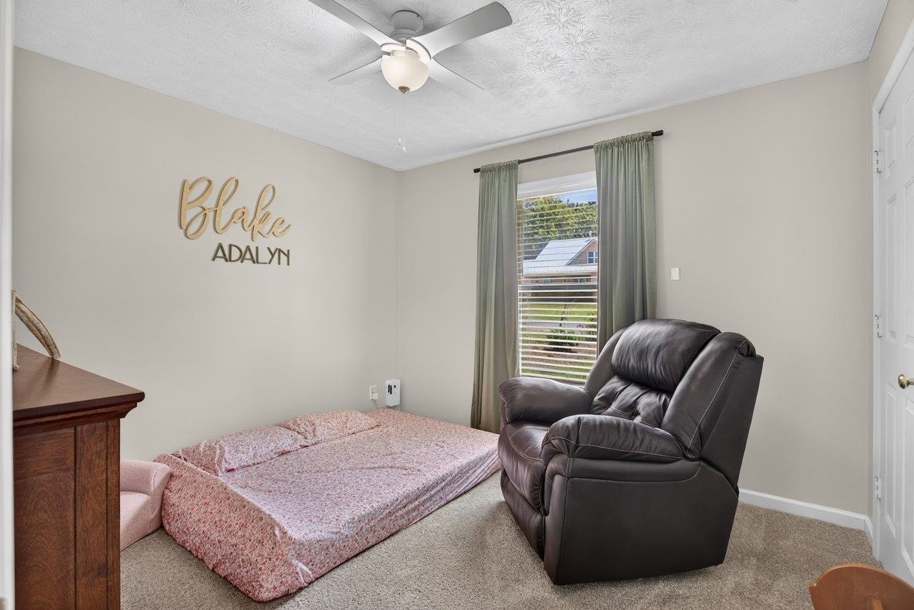 503 E RIVERSIDE DR, BRIDGEWATER, Virginia 22812, 3 Bedrooms Bedrooms, ,2 BathroomsBathrooms,Residential,503 E RIVERSIDE DR,679530 MLS # 679530 503 E RIVERSIDE DR, BRIDGEWATER, Virginia 22812, 3 Bedrooms Bedrooms, ,2 BathroomsBathrooms,Residential,503 E RIVERSIDE DR,679530 MLS # 679530