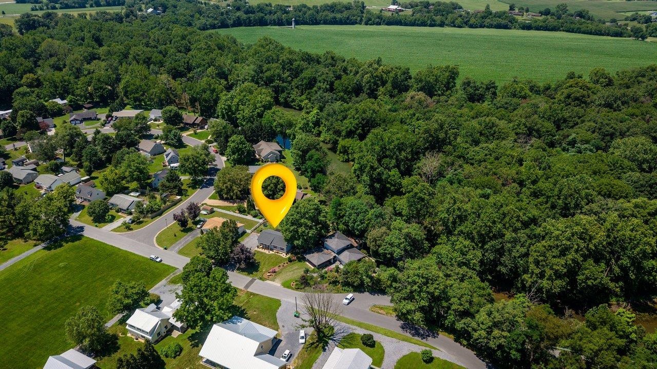 503 E RIVERSIDE DR, BRIDGEWATER, Virginia 22812, 3 Bedrooms Bedrooms, ,2 BathroomsBathrooms,Residential,503 E RIVERSIDE DR,679530 MLS # 679530 503 E RIVERSIDE DR, BRIDGEWATER, Virginia 22812, 3 Bedrooms Bedrooms, ,2 BathroomsBathrooms,Residential,503 E RIVERSIDE DR,679530 MLS # 679530