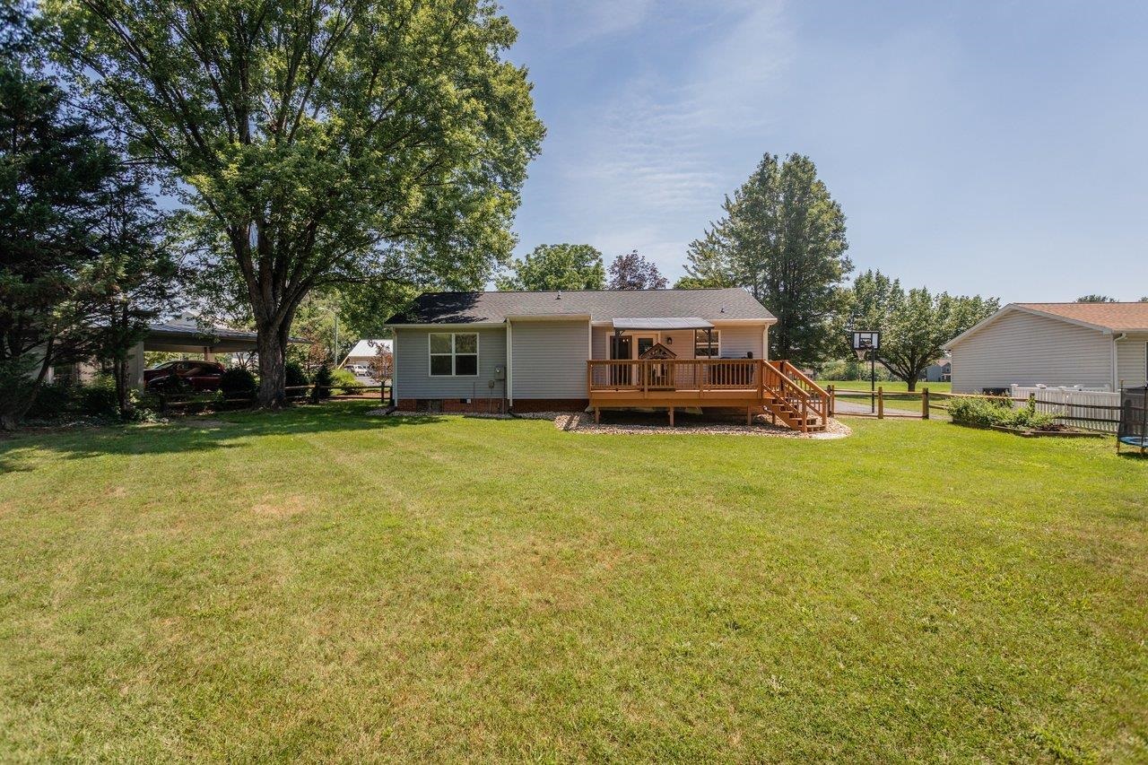 503 E RIVERSIDE DR, BRIDGEWATER, Virginia 22812, 3 Bedrooms Bedrooms, ,2 BathroomsBathrooms,Residential,503 E RIVERSIDE DR,679530 MLS # 679530 503 E RIVERSIDE DR, BRIDGEWATER, Virginia 22812, 3 Bedrooms Bedrooms, ,2 BathroomsBathrooms,Residential,503 E RIVERSIDE DR,679530 MLS # 679530