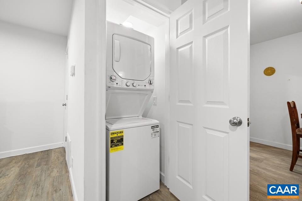 2527 HYDRAULIC RD, CHARLOTTESVILLE, Virginia 22901, 1 Bedroom Bedrooms, ,1 BathroomBathrooms,Residential,2527 HYDRAULIC RD,679531 MLS # 679531 2527 HYDRAULIC RD, CHARLOTTESVILLE, Virginia 22901, 1 Bedroom Bedrooms, ,1 BathroomBathrooms,Residential,2527 HYDRAULIC RD,679531 MLS # 679531