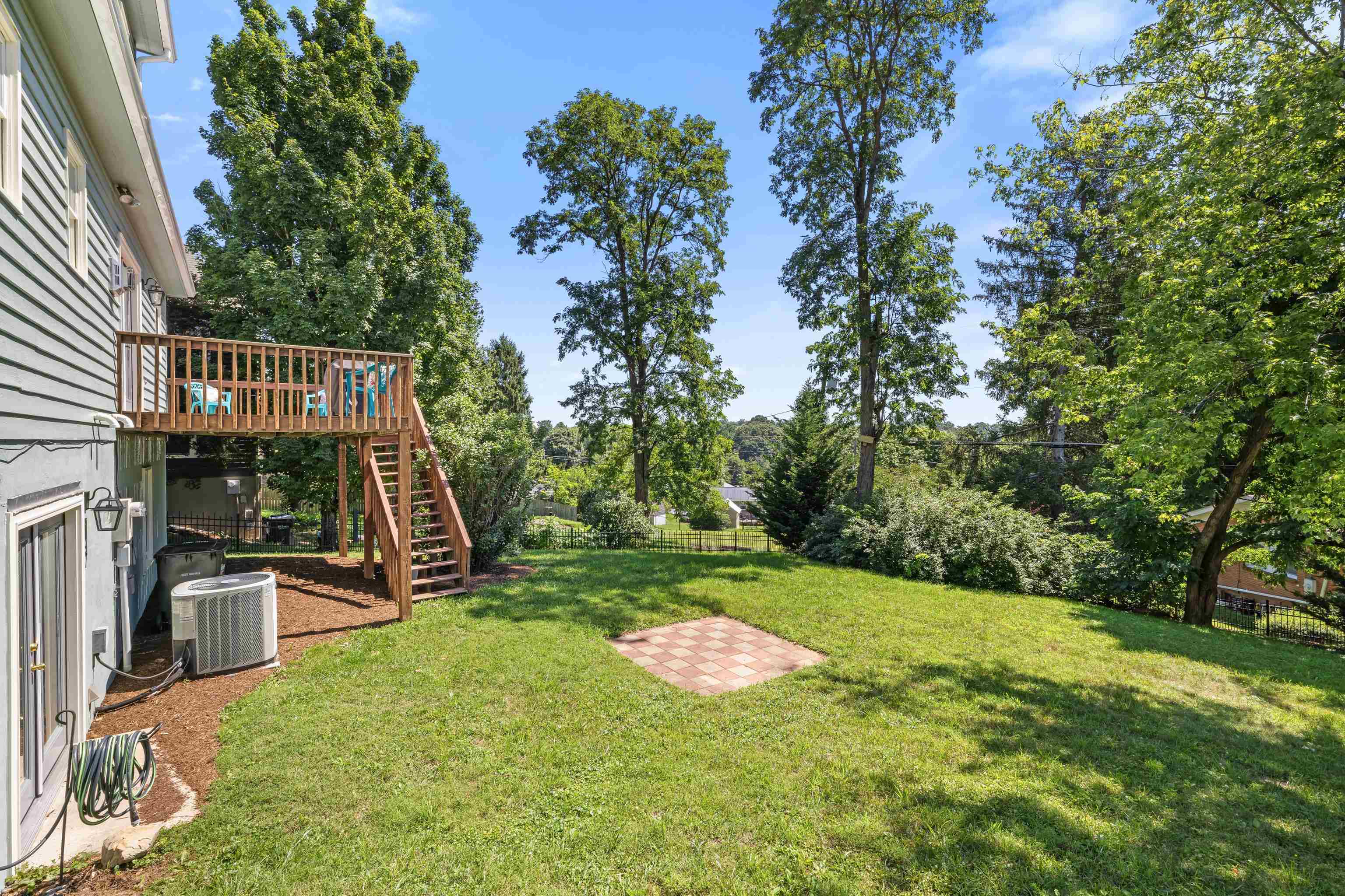 625 ESSEX DR, STAUNTON, Virginia 24401, 3 Bedrooms Bedrooms, ,2 BathroomsBathrooms,Residential,625 ESSEX DR,679533 MLS # 679533 625 ESSEX DR, STAUNTON, Virginia 24401, 3 Bedrooms Bedrooms, ,2 BathroomsBathrooms,Residential,625 ESSEX DR,679533 MLS # 679533