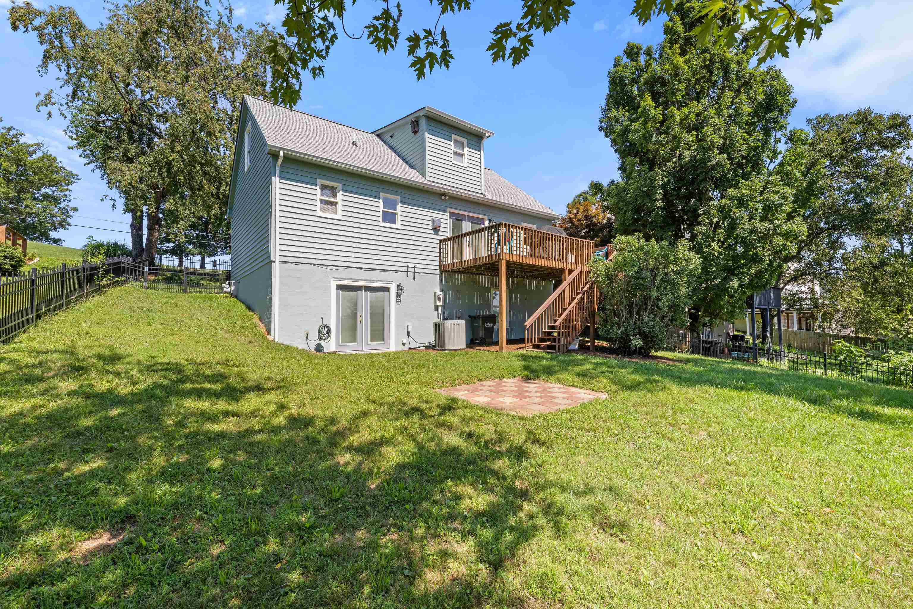 625 ESSEX DR, STAUNTON, Virginia 24401, 3 Bedrooms Bedrooms, ,2 BathroomsBathrooms,Residential,625 ESSEX DR,679533 MLS # 679533 625 ESSEX DR, STAUNTON, Virginia 24401, 3 Bedrooms Bedrooms, ,2 BathroomsBathrooms,Residential,625 ESSEX DR,679533 MLS # 679533