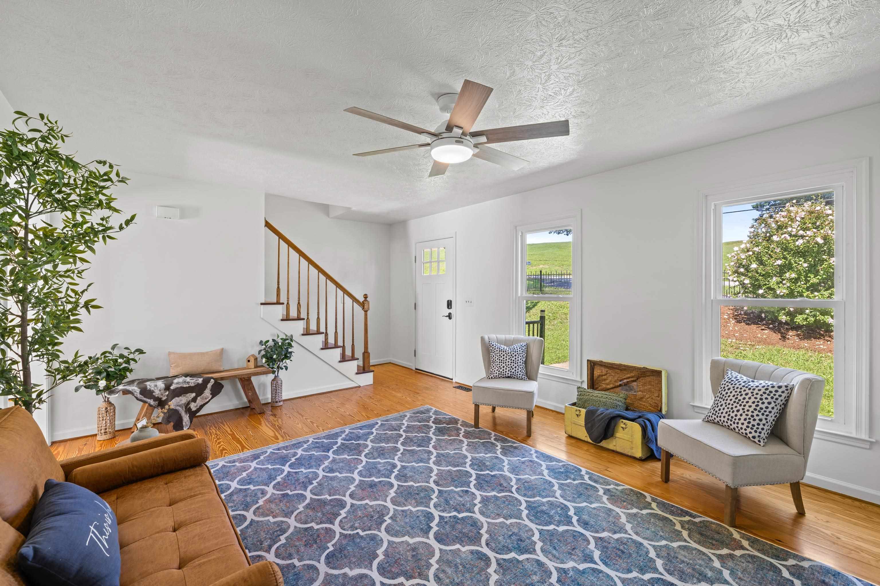 625 ESSEX DR, STAUNTON, Virginia 24401, 3 Bedrooms Bedrooms, ,2 BathroomsBathrooms,Residential,625 ESSEX DR,679533 MLS # 679533 625 ESSEX DR, STAUNTON, Virginia 24401, 3 Bedrooms Bedrooms, ,2 BathroomsBathrooms,Residential,625 ESSEX DR,679533 MLS # 679533
