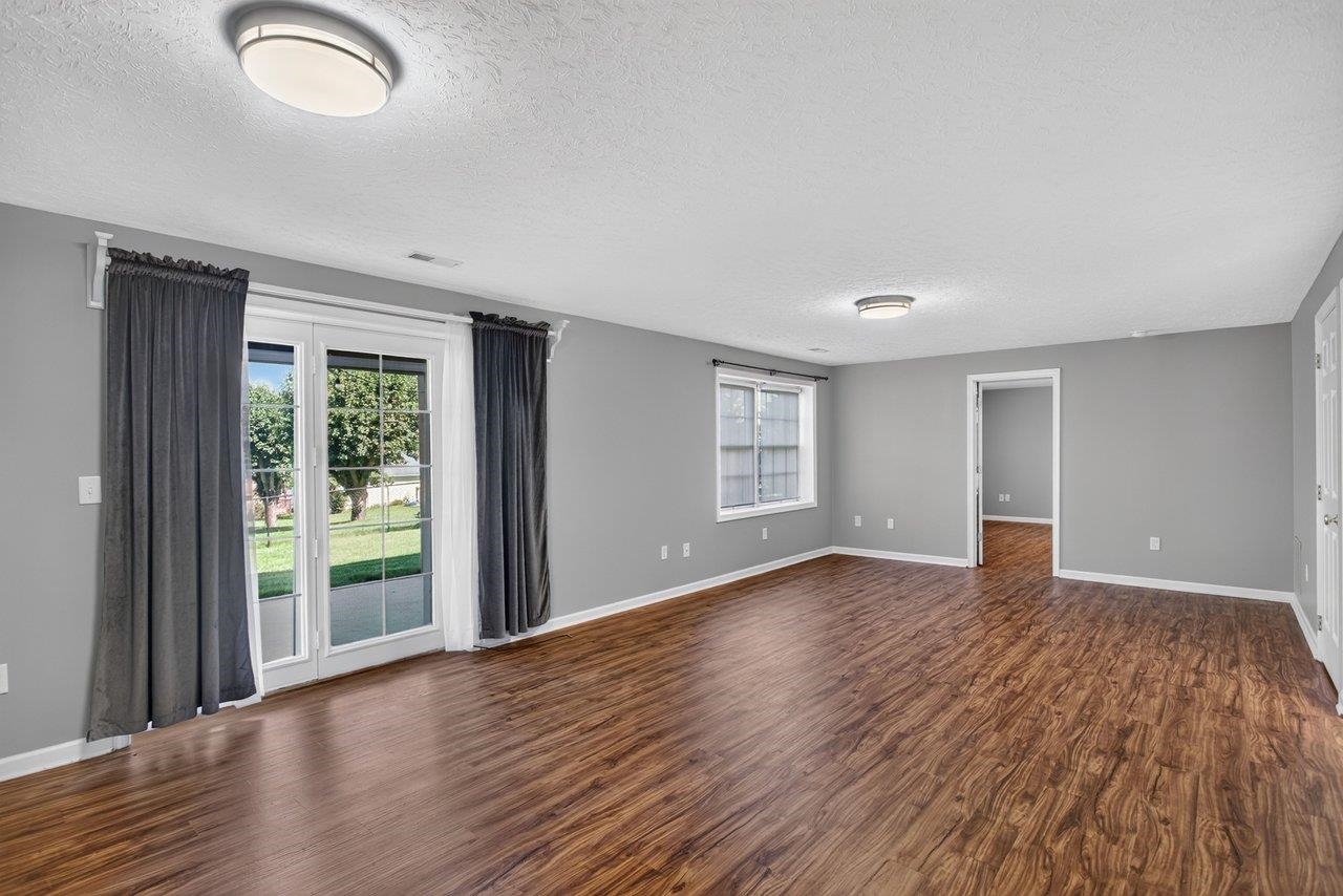 225 WALNUT DR, BROADWAY, Virginia 22815, 4 Bedrooms Bedrooms, ,3 BathroomsBathrooms,Residential,225 WALNUT DR,679534 MLS # 679534