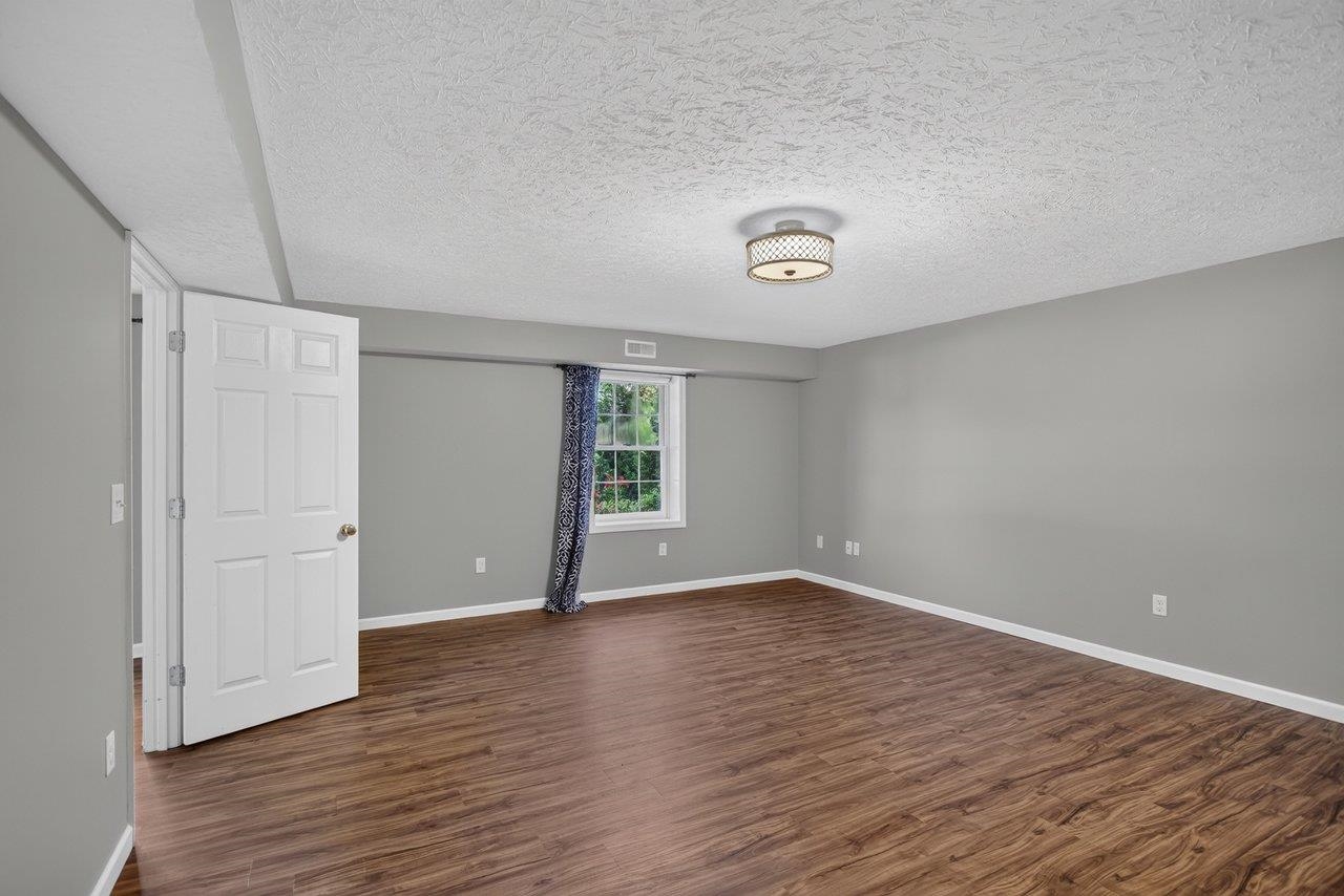 225 WALNUT DR, BROADWAY, Virginia 22815, 4 Bedrooms Bedrooms, ,3 BathroomsBathrooms,Residential,225 WALNUT DR,679534 MLS # 679534